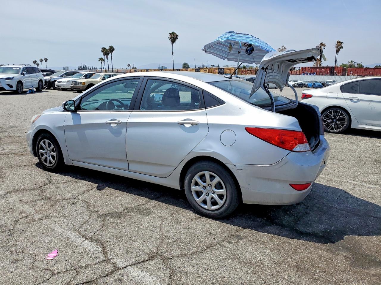 2014 Hyundai Accent Gls Silver vin: KMHCT4AE0EU602043