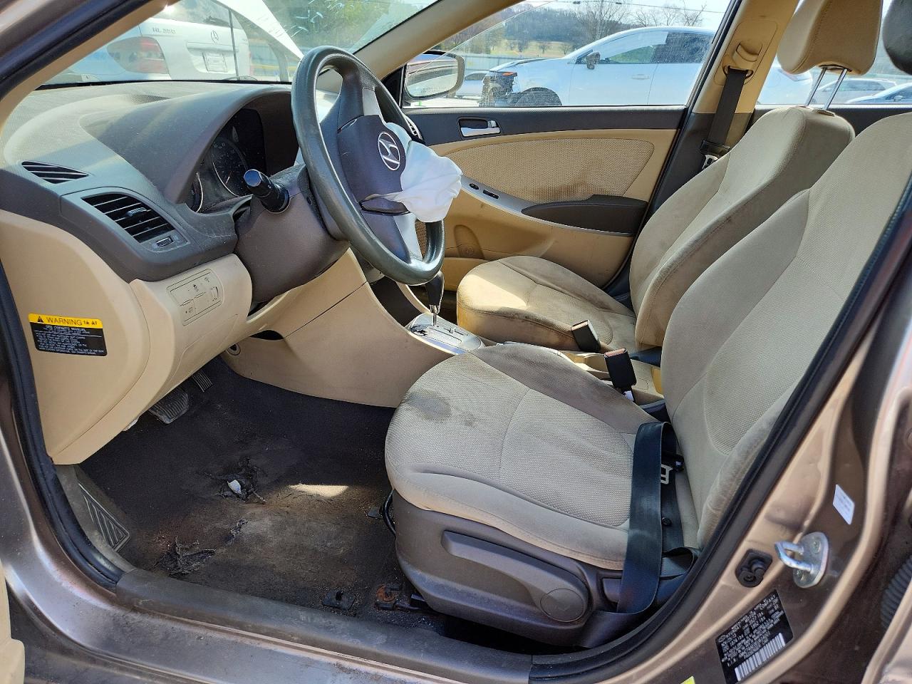 2014 Hyundai Accent Gls Silver vin: KMHCT4AE0EU614001