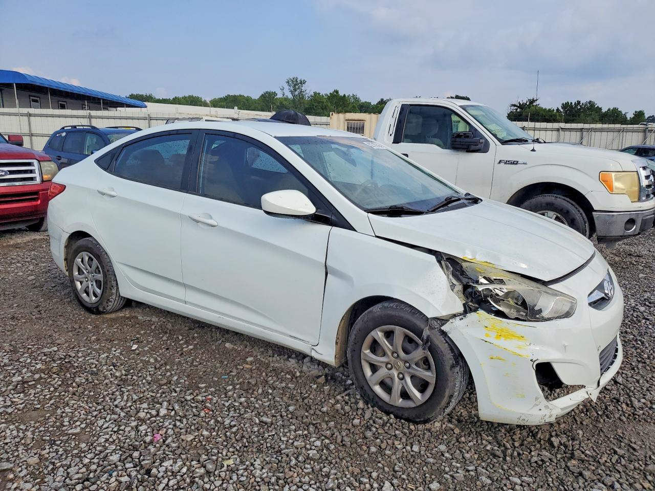 2014 Hyundai Accent Gls White vin: KMHCT4AE0EU641747