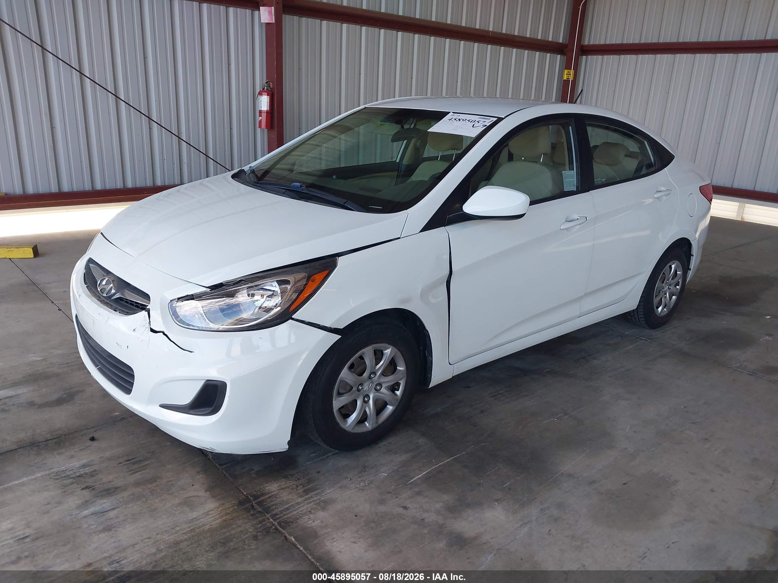 2014 Hyundai Accent Gls White vin: KMHCT4AE0EU746045