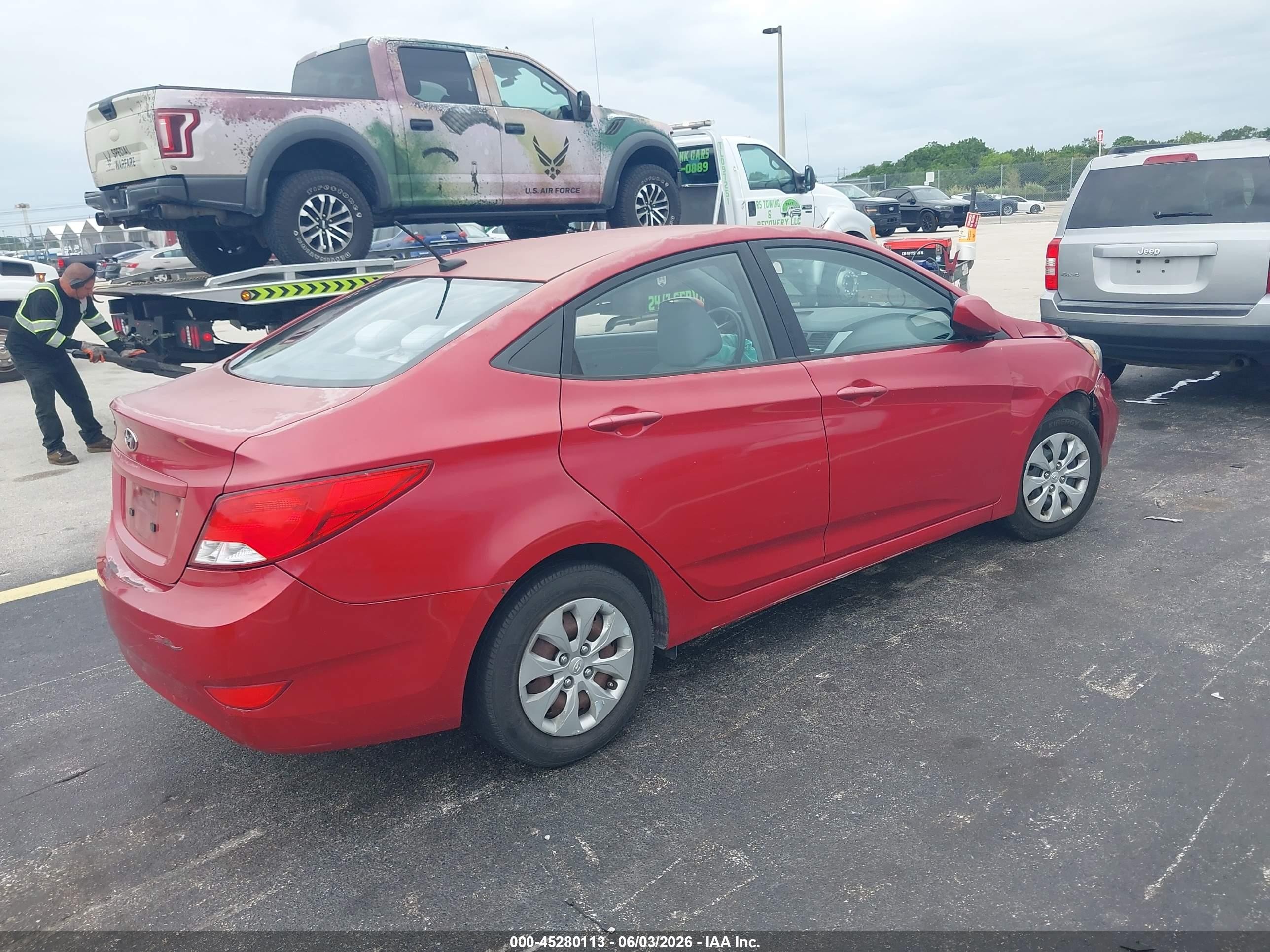 2015 Hyundai Accent Gls Red vin: KMHCT4AE0FU800963