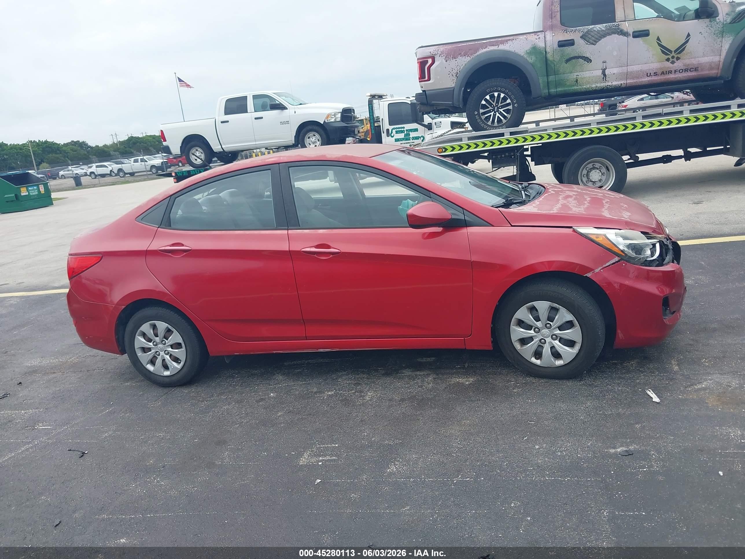 2015 Hyundai Accent Gls Red vin: KMHCT4AE0FU800963