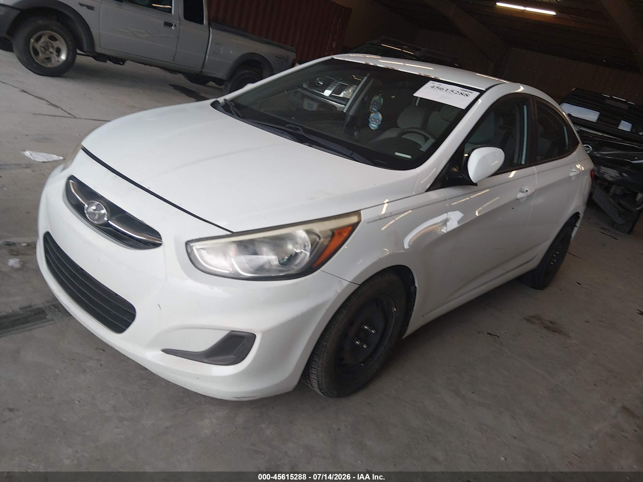 2015 Hyundai Accent Gls White vin: KMHCT4AE0FU880216