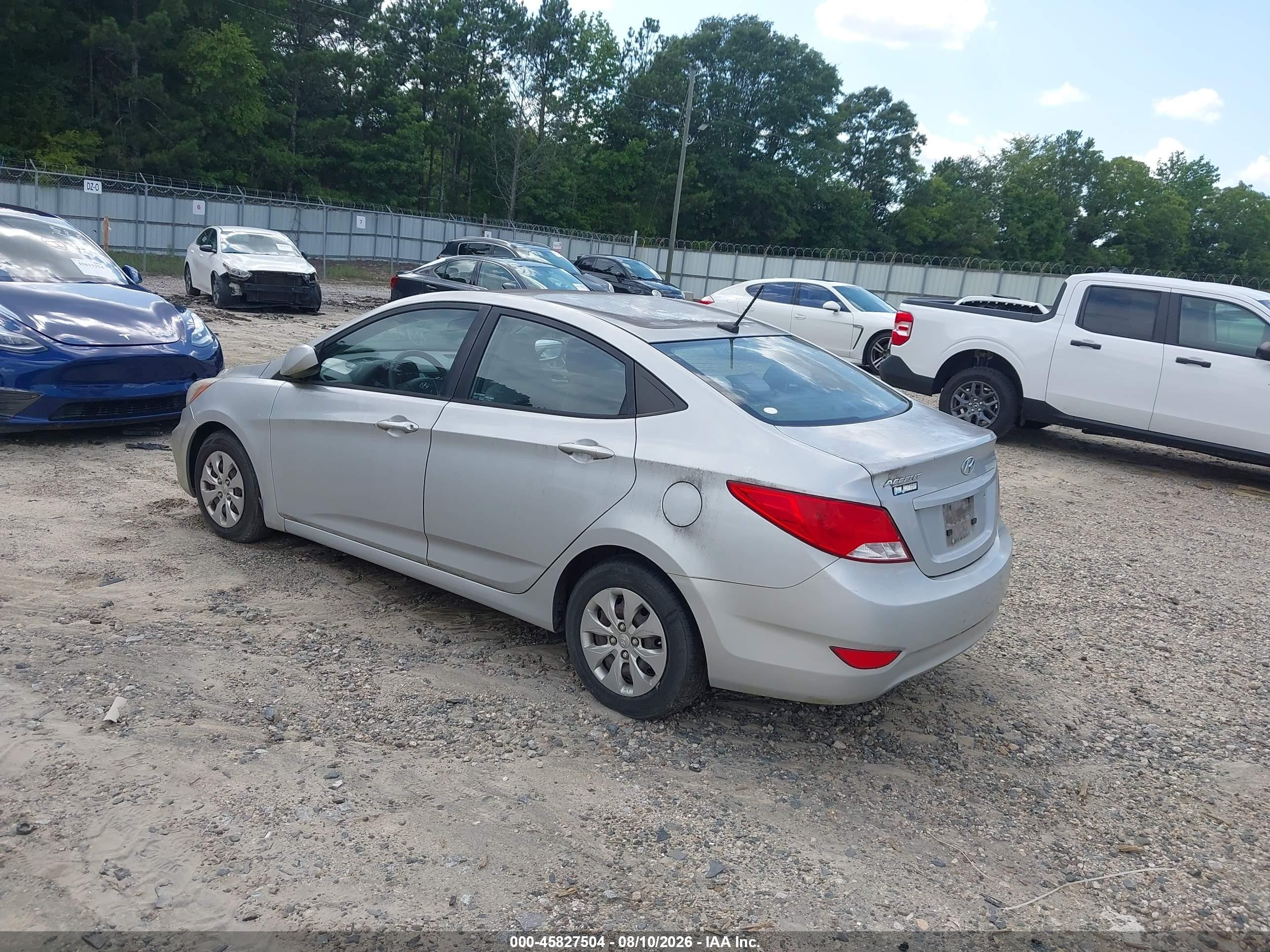 2015 Hyundai Accent Gls Silver vin: KMHCT4AE0FU883018