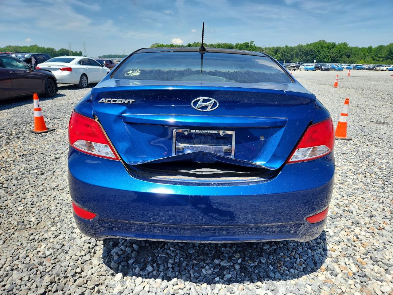 2015 Hyundai Accent Gls Blue vin: KMHCT4AE0FU894584