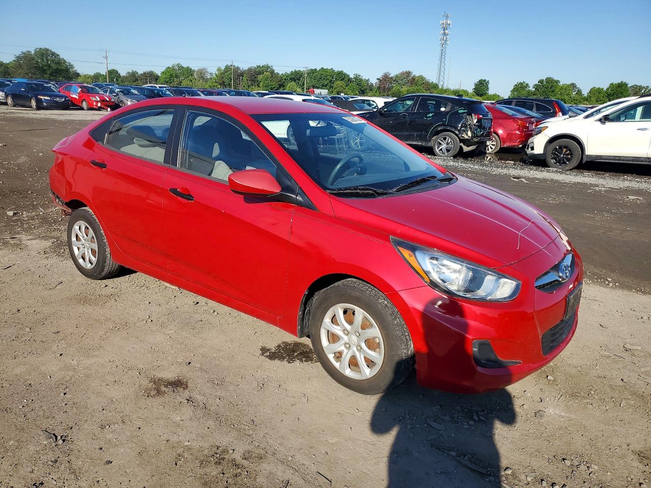 2012 Hyundai Accent Gls Red vin: KMHCT4AE1CU041395