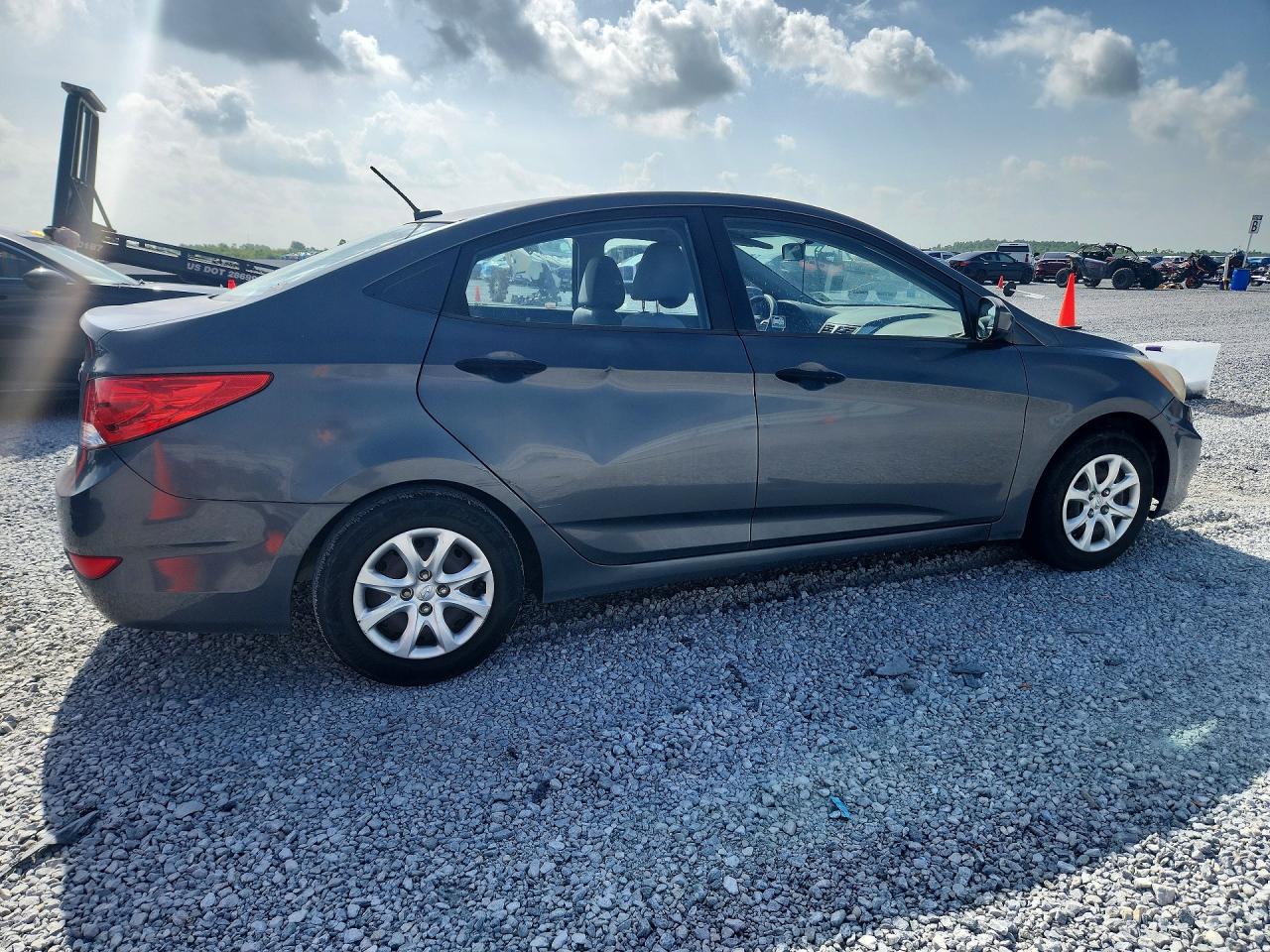 2012 Hyundai Accent Gls Gray vin: KMHCT4AE1CU084327