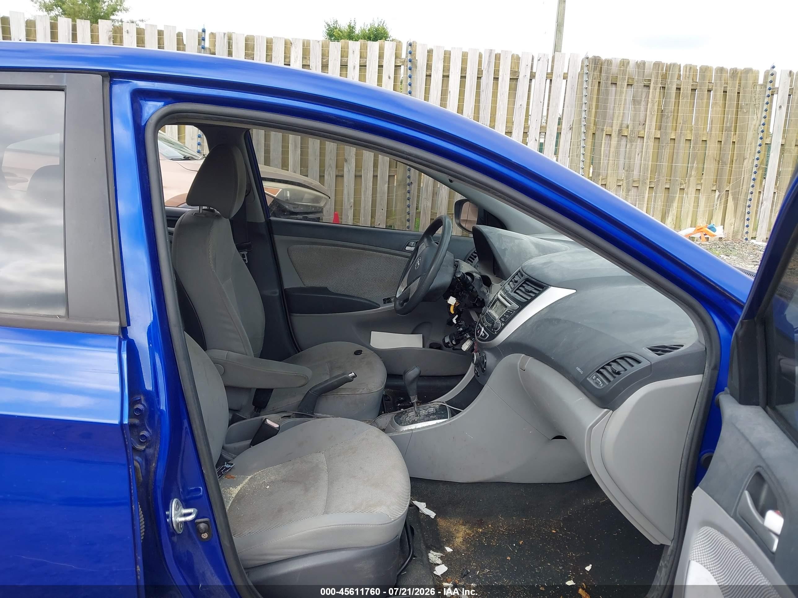2012 Hyundai Accent Gls Синий vin: KMHCT4AE1CU112028
