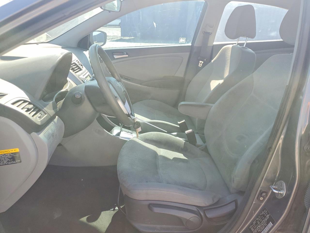 2012 Hyundai Accent Gls Gray vin: KMHCT4AE1CU245517