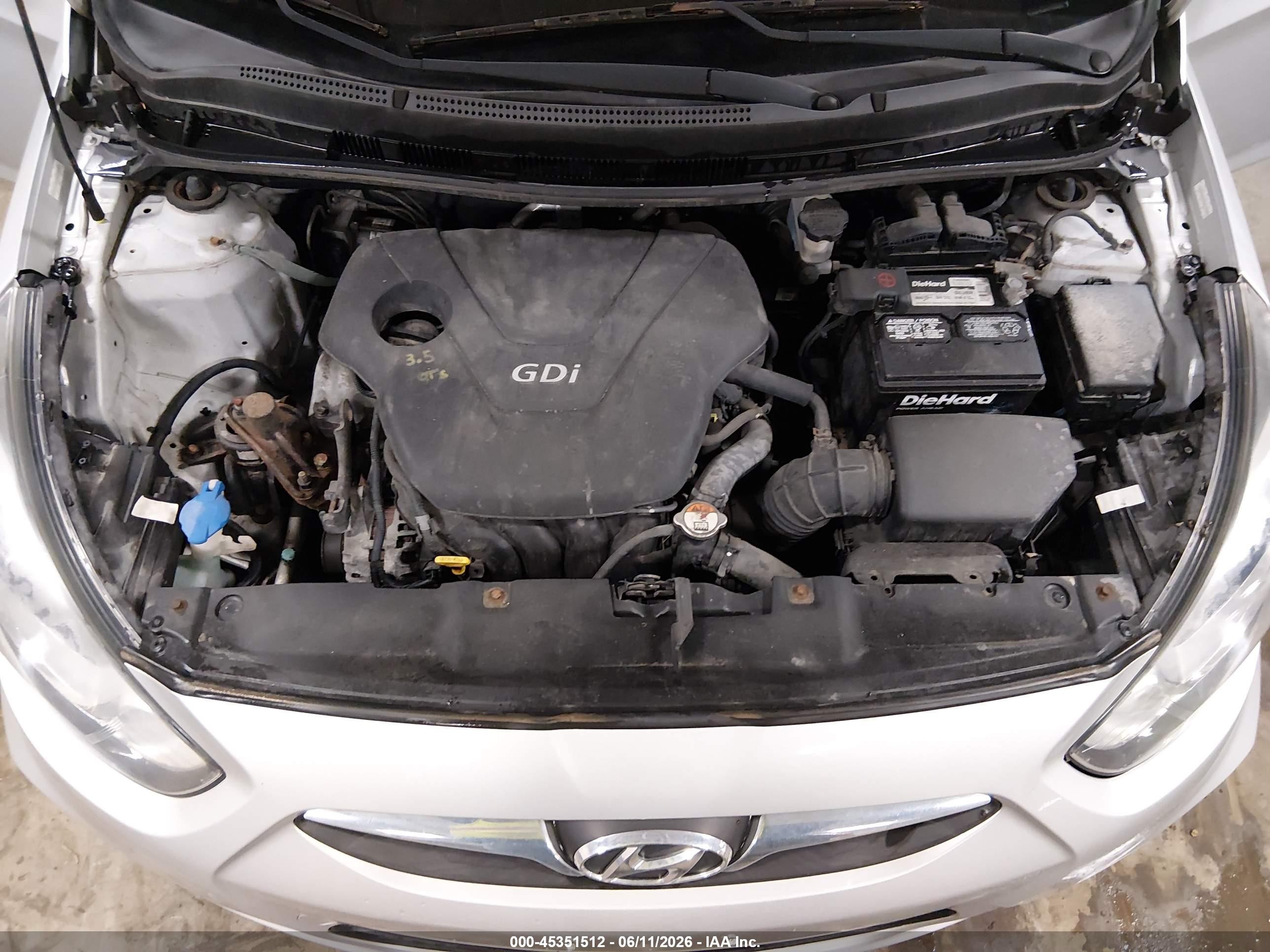 2012 Hyundai Accent Gls Silver vin: KMHCT4AE1CU258963
