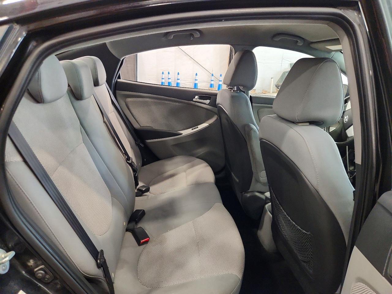 2013 Hyundai Accent Gls Black vin: KMHCT4AE1DU298333