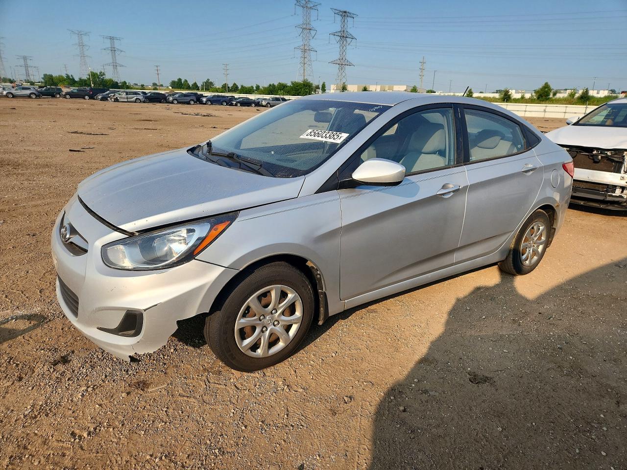 2013 Hyundai Accent Gls Серебряный vin: KMHCT4AE1DU303448