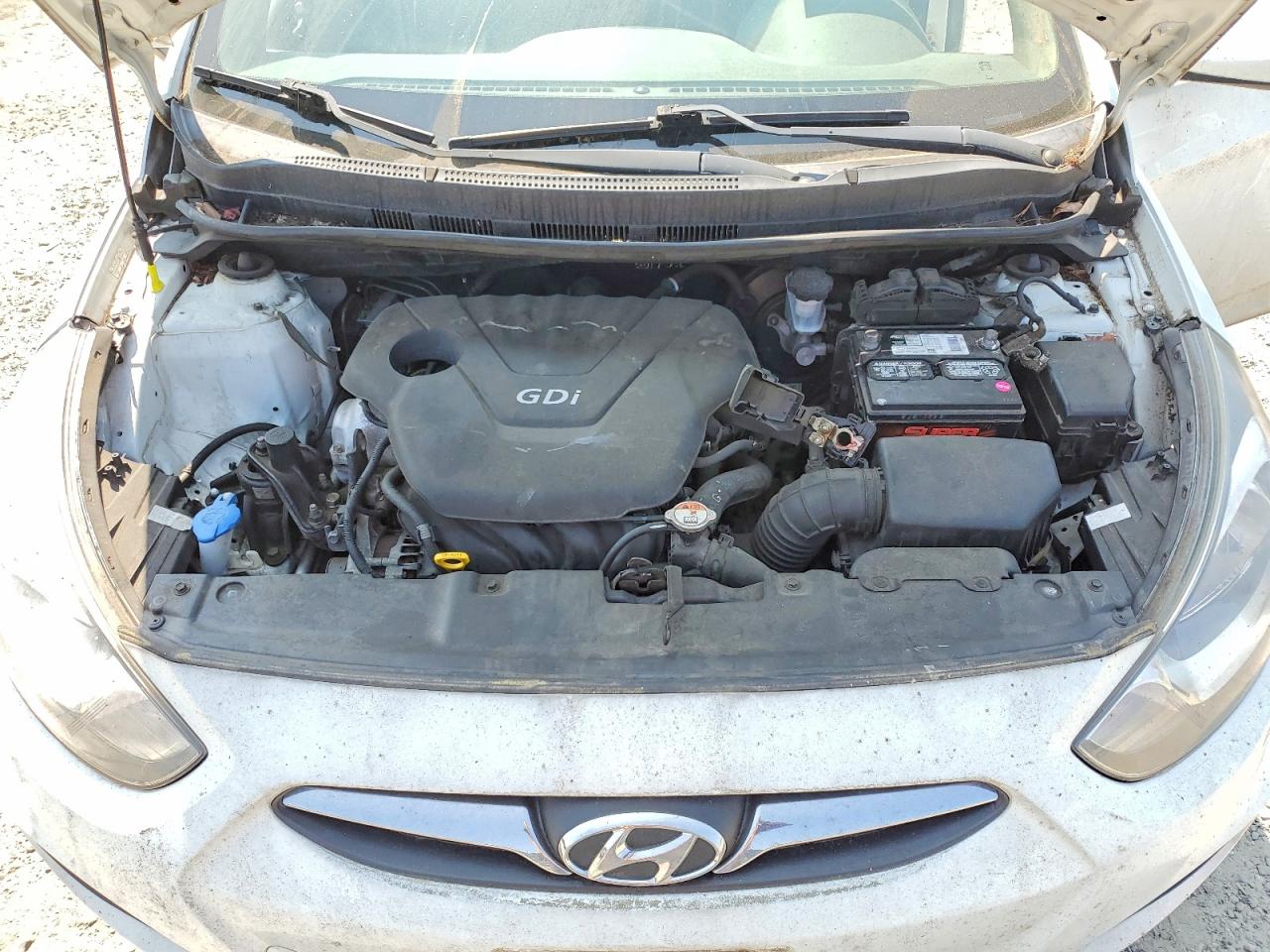2013 Hyundai Accent Gls White vin: KMHCT4AE1DU332822