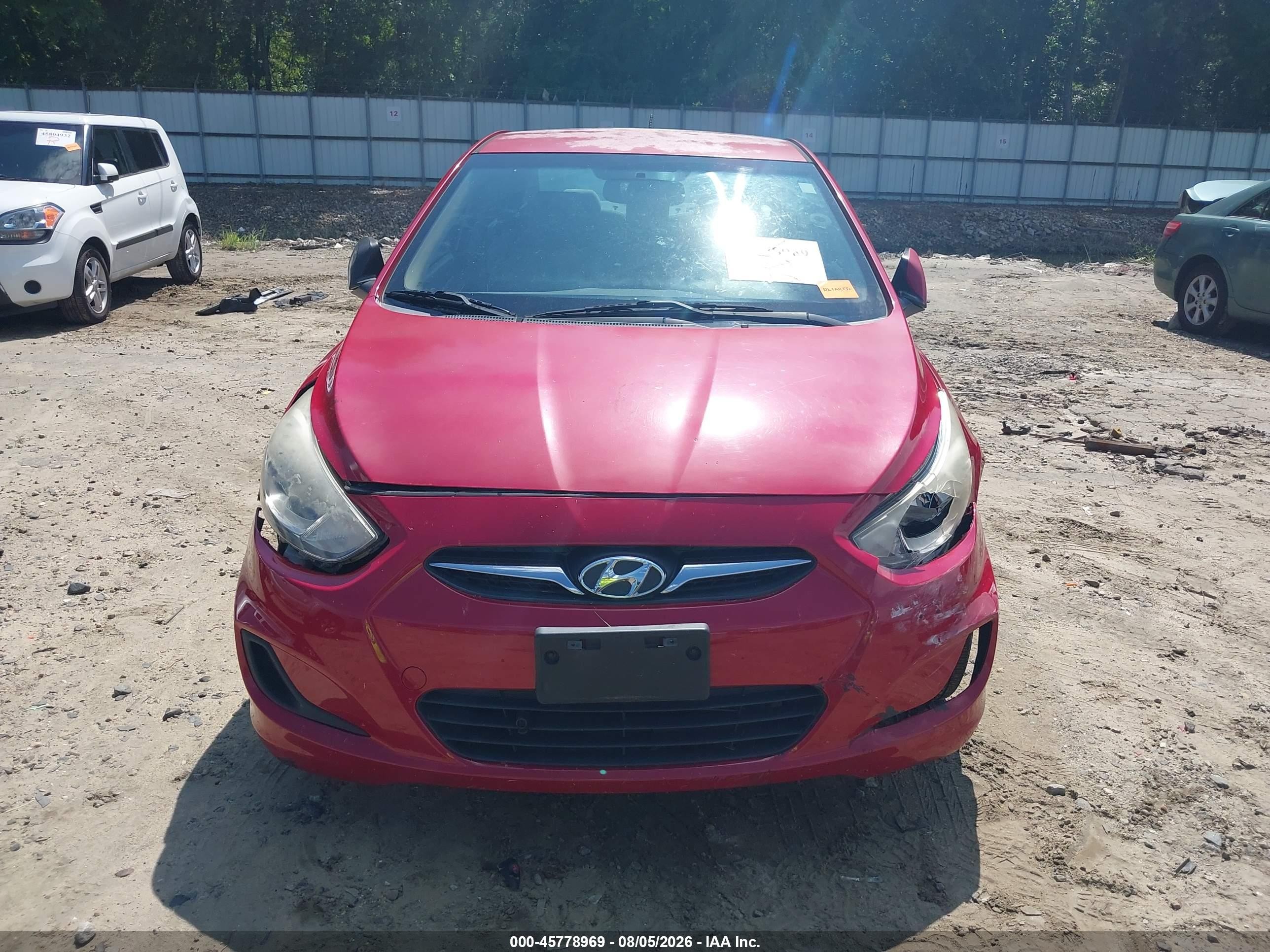 2013 Hyundai Accent Gls Красный vin: KMHCT4AE1DU424836