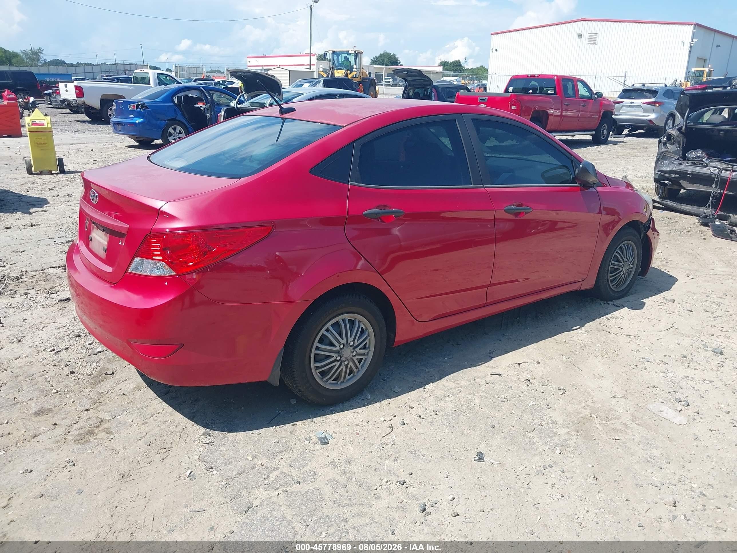 2013 Hyundai Accent Gls Красный vin: KMHCT4AE1DU424836