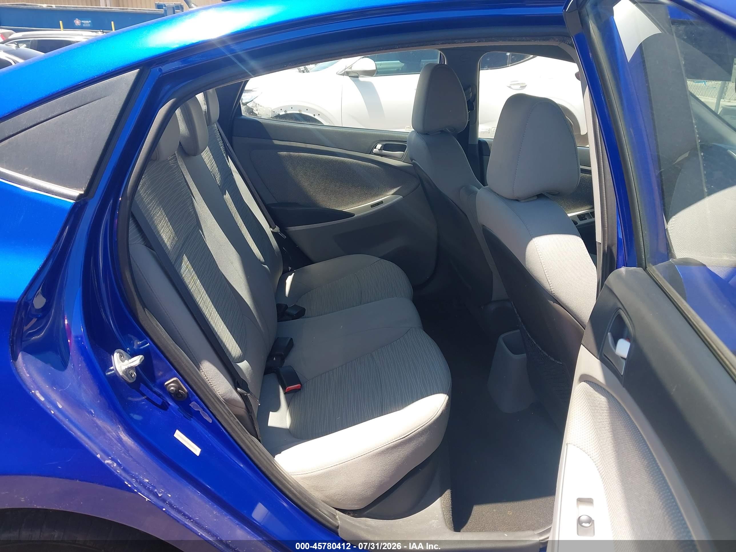 2013 Hyundai Accent Gls Blue vin: KMHCT4AE1DU448375