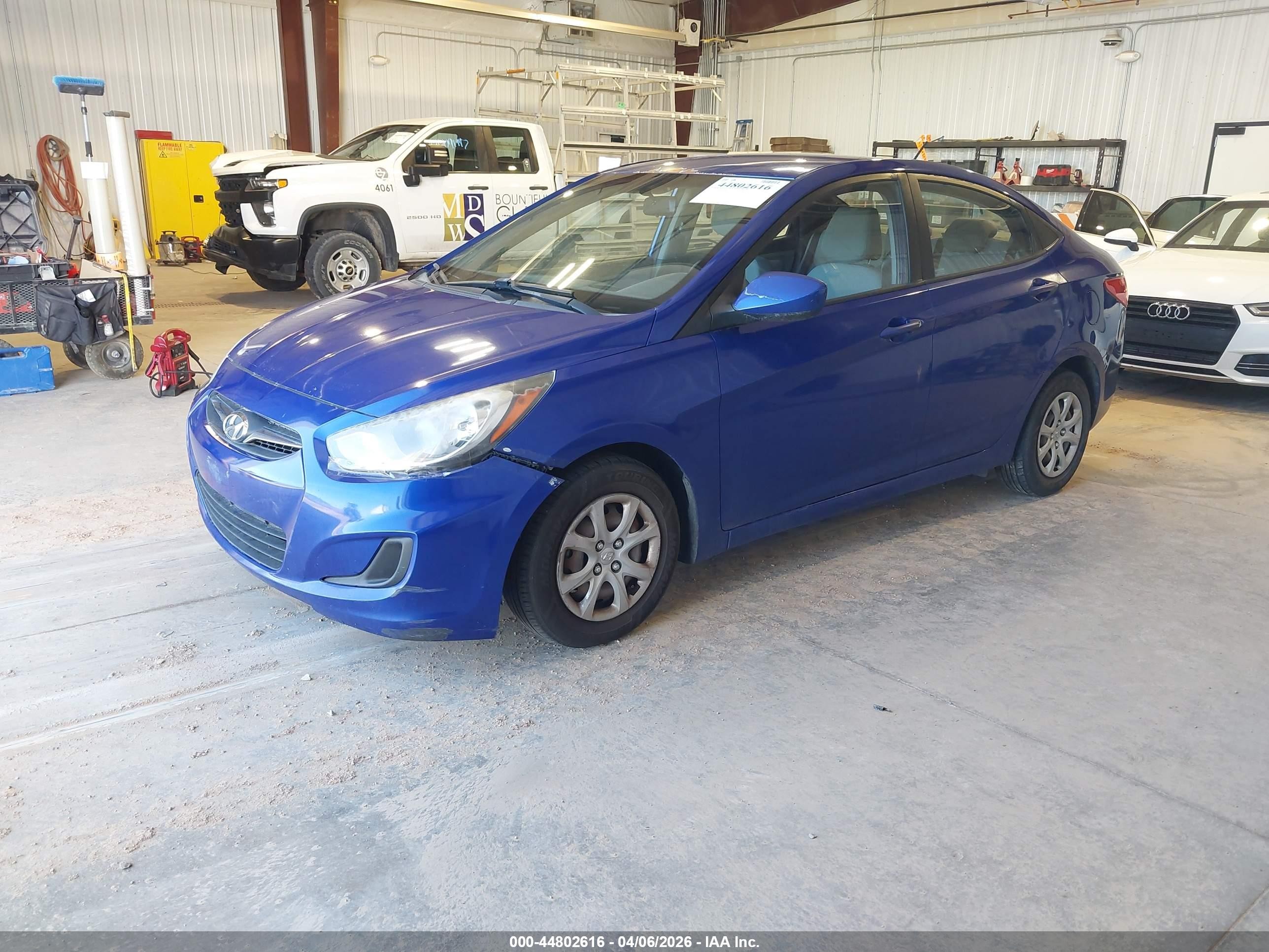 2013 Hyundai Accent Gls Blue vin: KMHCT4AE1DU499195