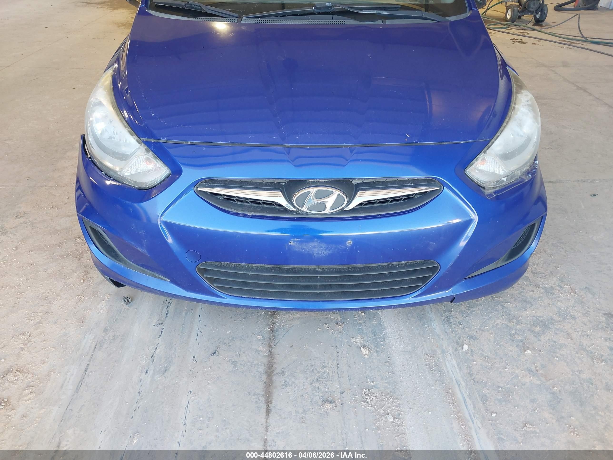 2013 Hyundai Accent Gls Blue vin: KMHCT4AE1DU499195