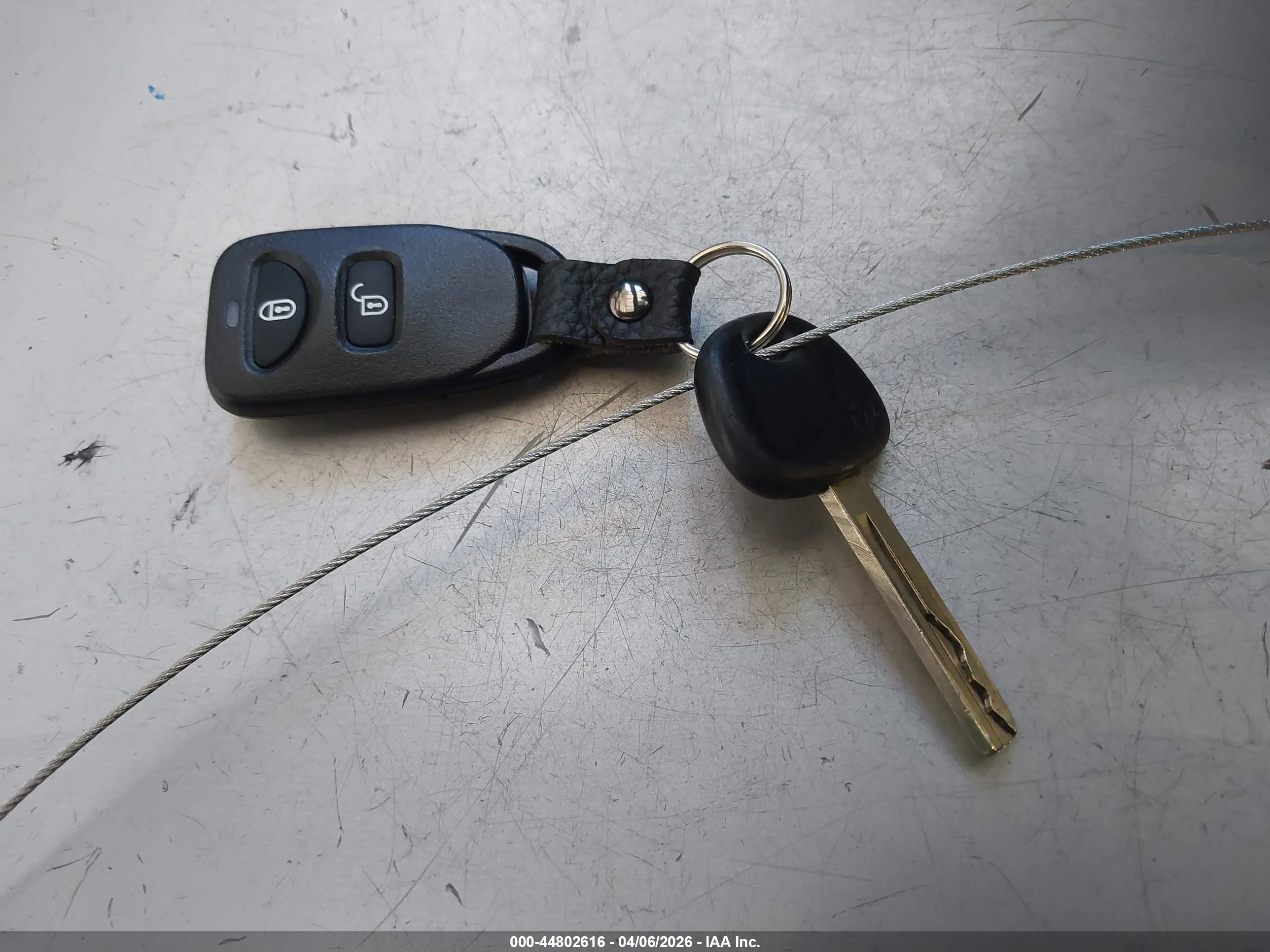 2013 Hyundai Accent Gls Blue vin: KMHCT4AE1DU499195