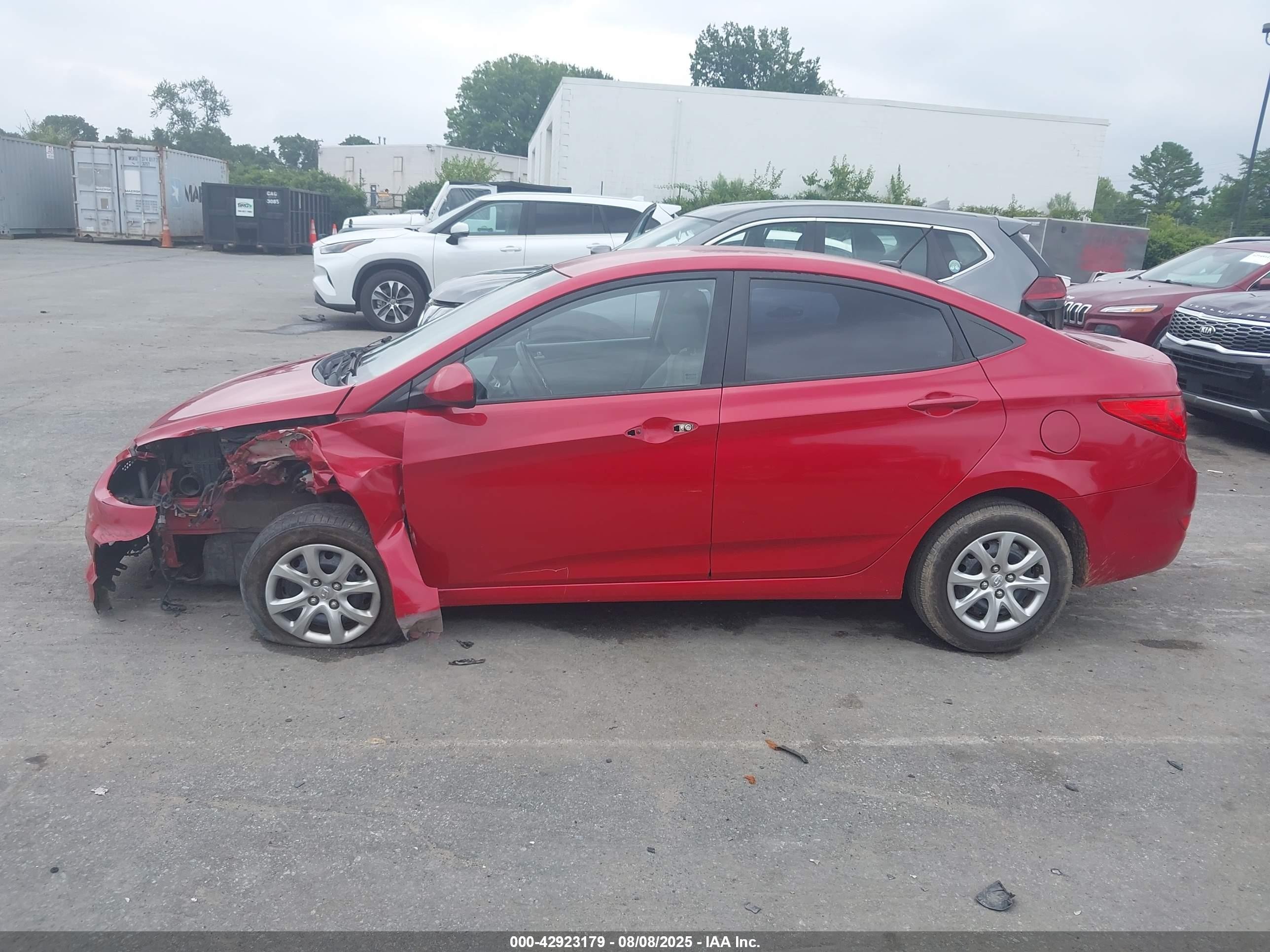 2013 Hyundai Accent Gls Red vin: KMHCT4AE1DU511121
