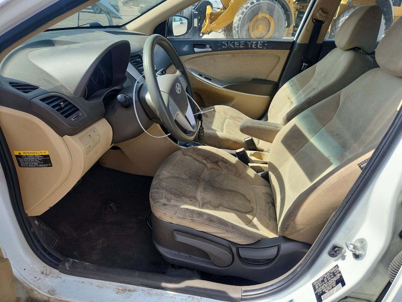 2013 Hyundai Accent Gls White vin: KMHCT4AE1DU516027