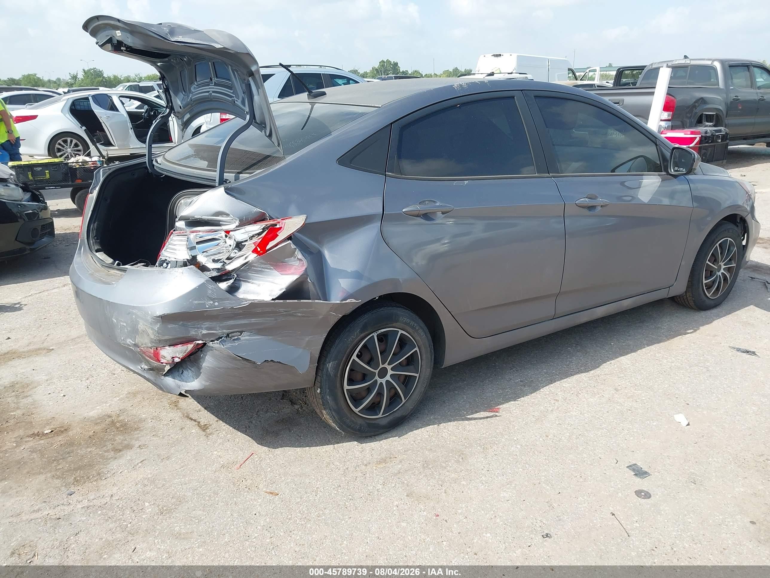 2013 Hyundai Accent Gls Gray vin: KMHCT4AE1DU535807
