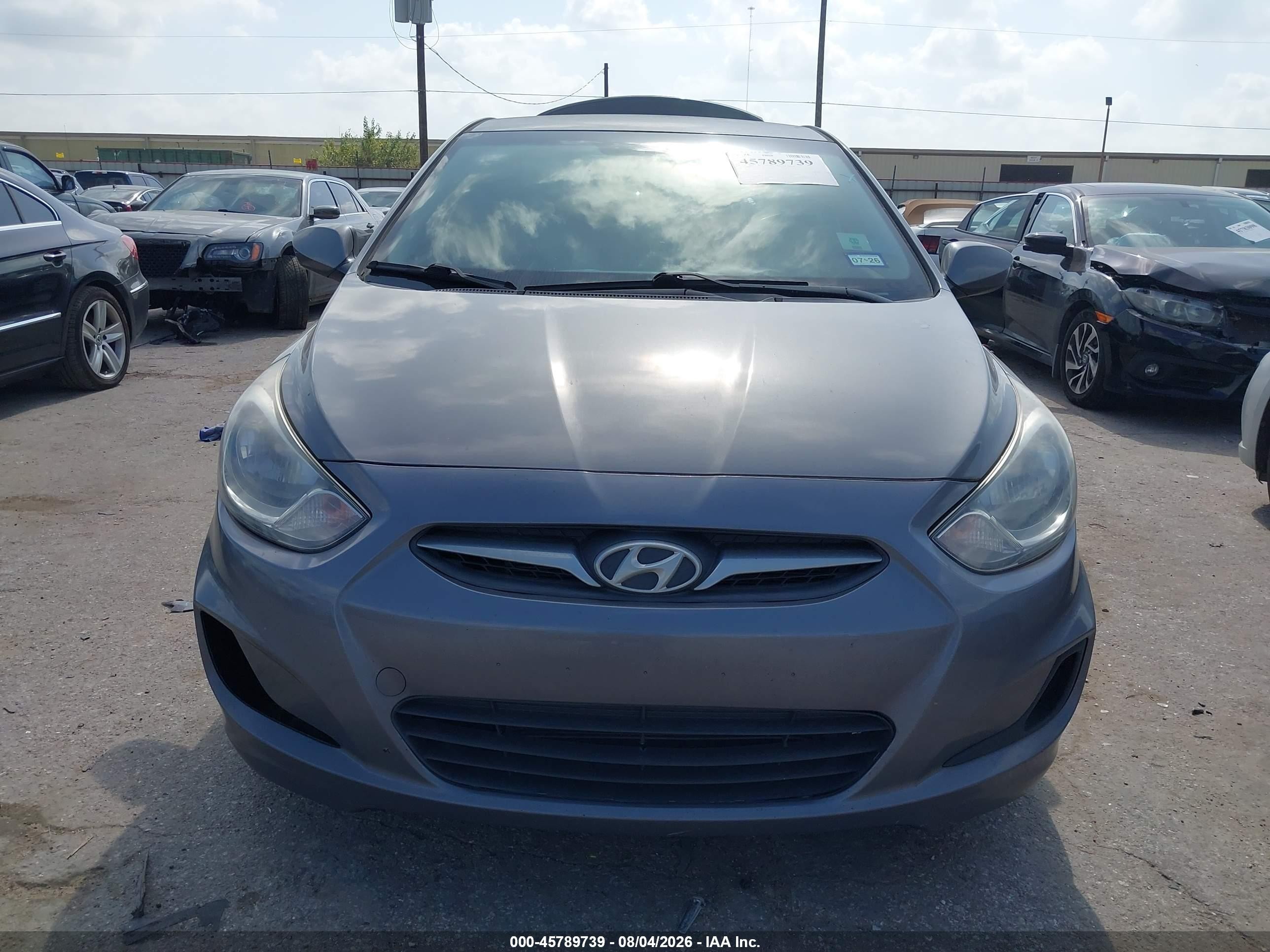 2013 Hyundai Accent Gls Gray vin: KMHCT4AE1DU535807