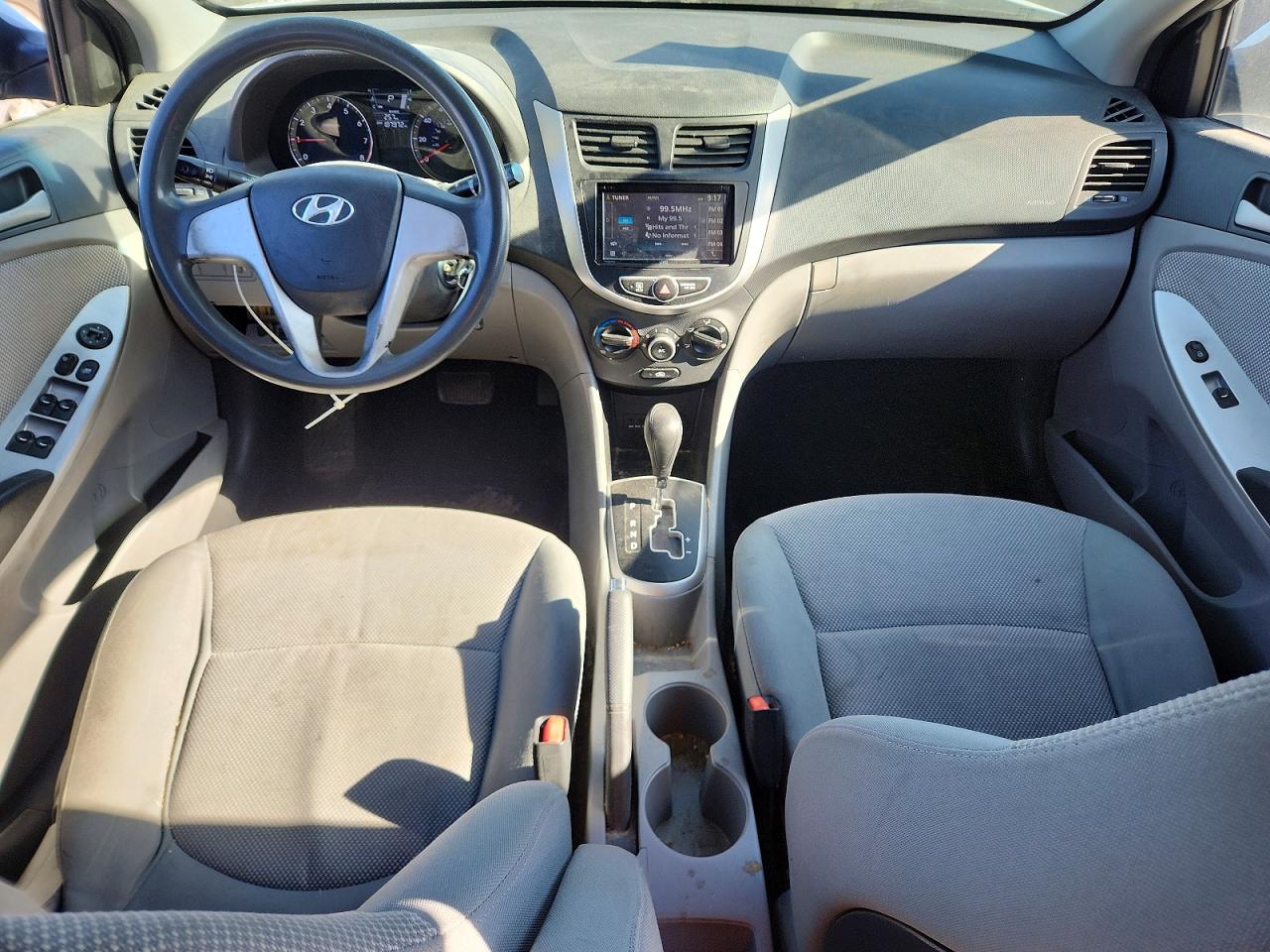 2013 Hyundai Accent Gls Silver vin: KMHCT4AE1DU541784