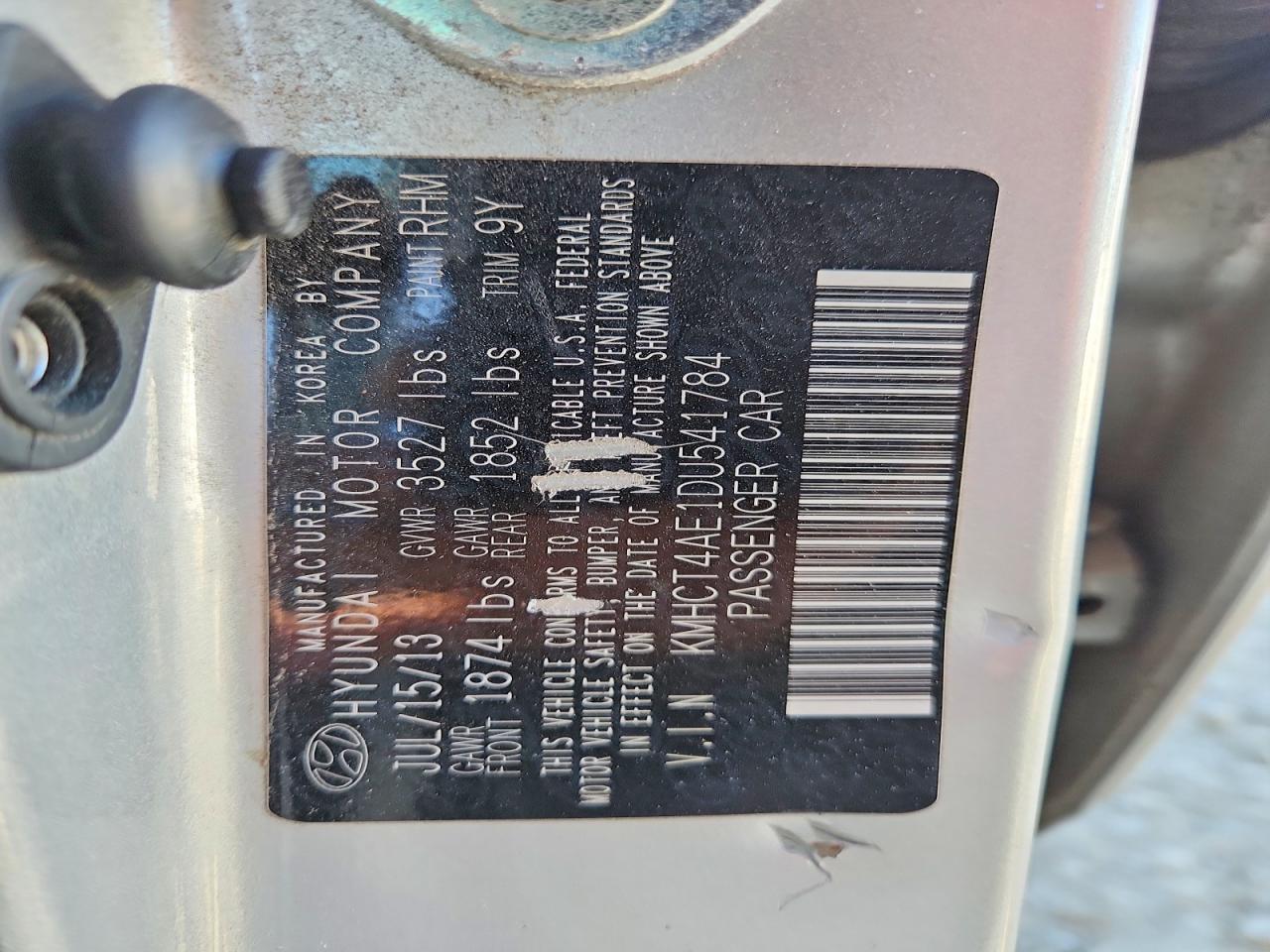 2013 Hyundai Accent Gls Silver vin: KMHCT4AE1DU541784