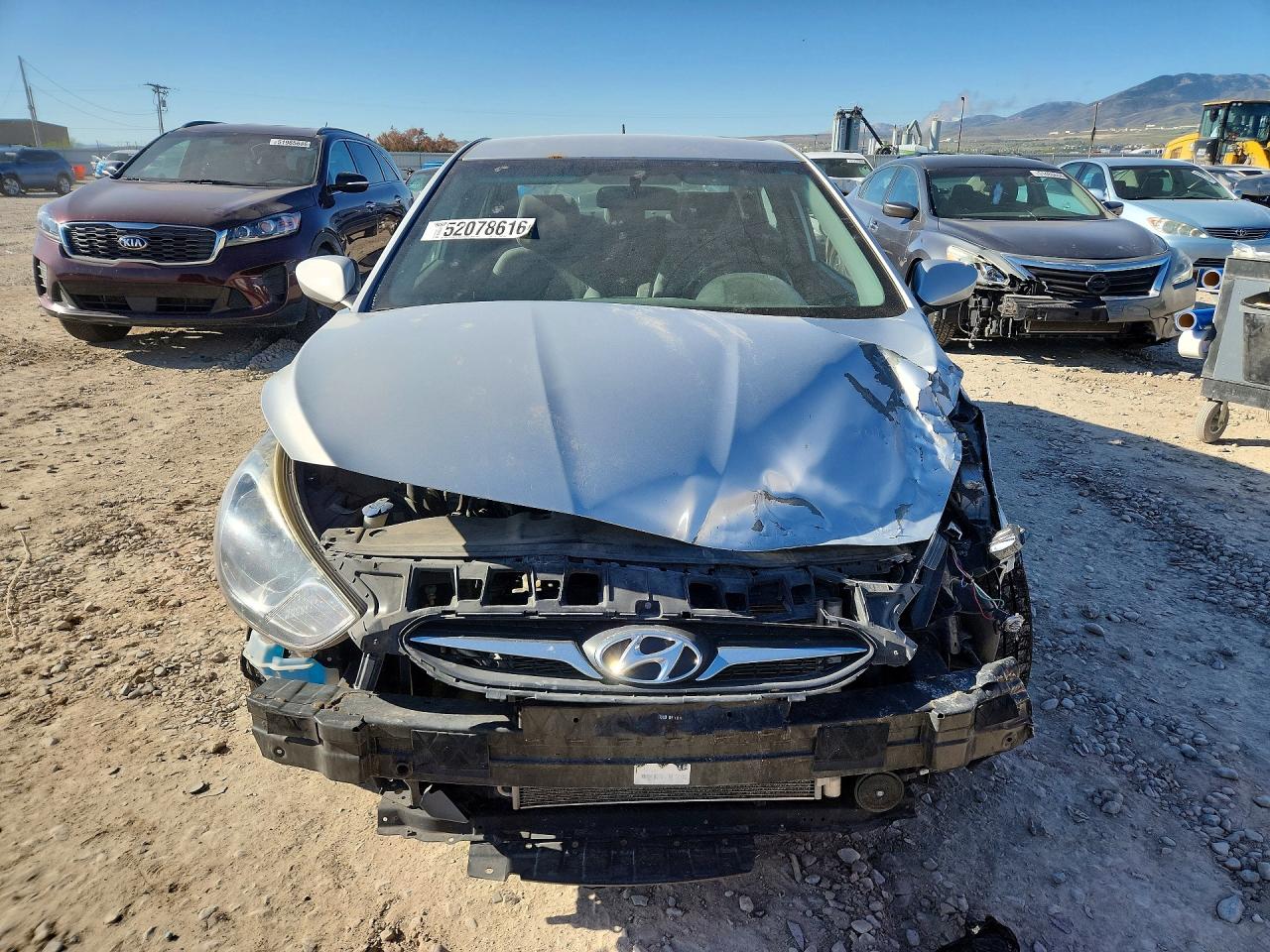 2013 Hyundai Accent Gls Silver vin: KMHCT4AE1DU541784