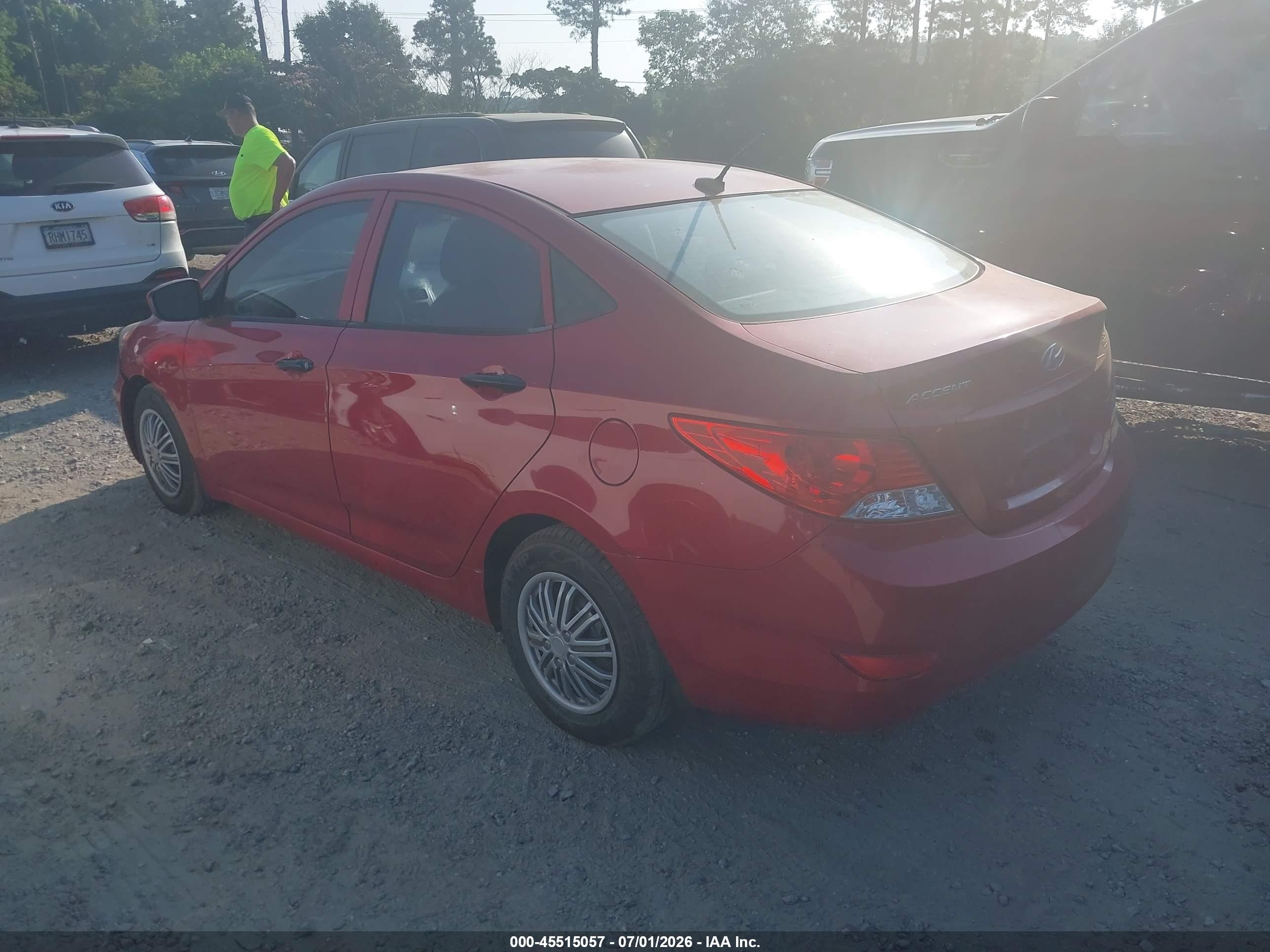 2013 Hyundai Accent Gls Red vin: KMHCT4AE1DU574073