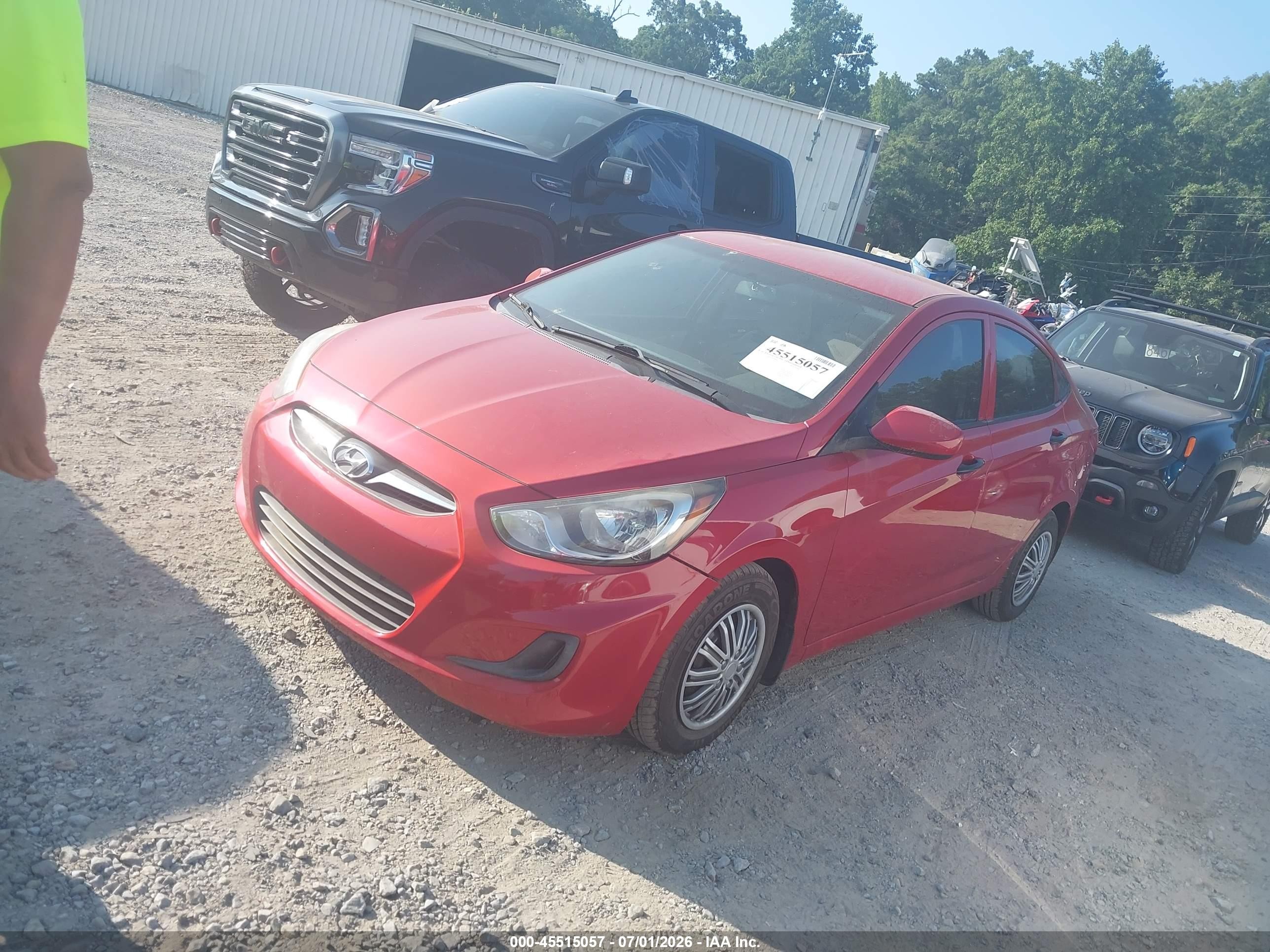 2013 Hyundai Accent Gls Red vin: KMHCT4AE1DU574073