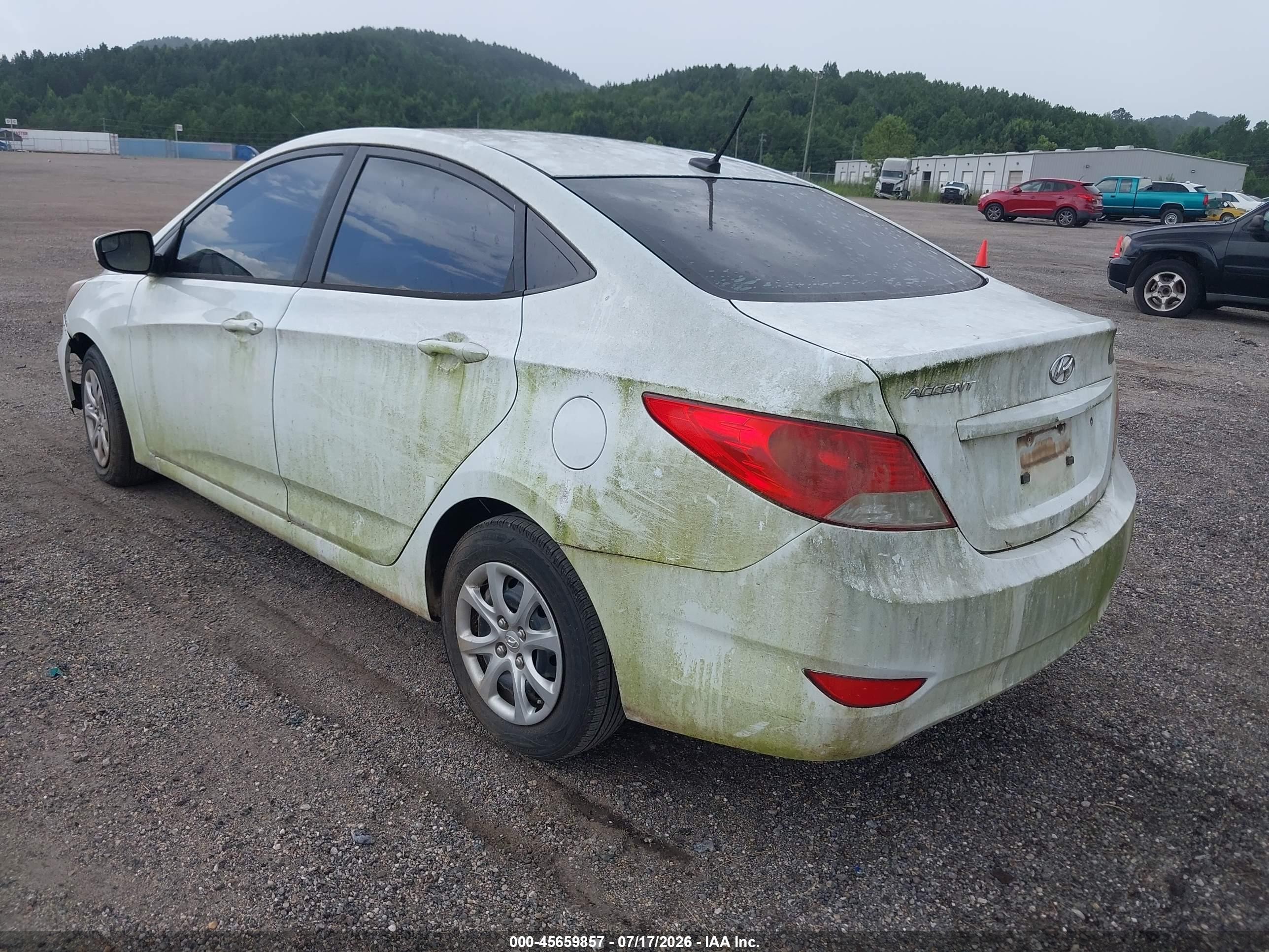 2014 Hyundai Accent Gls Белый vin: KMHCT4AE1EU590419