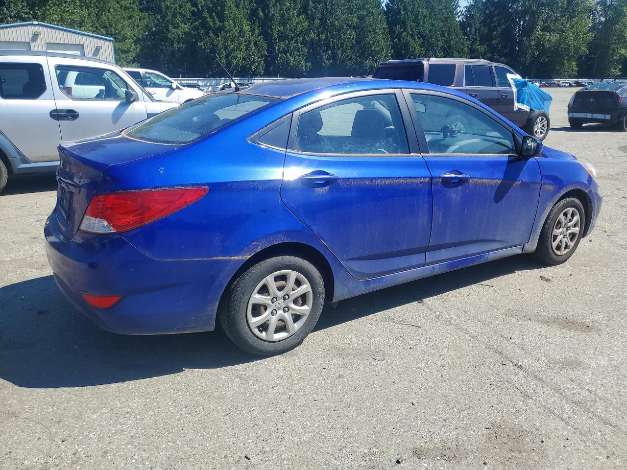 2014 Hyundai Accent Gls Синий vin: KMHCT4AE1EU613777