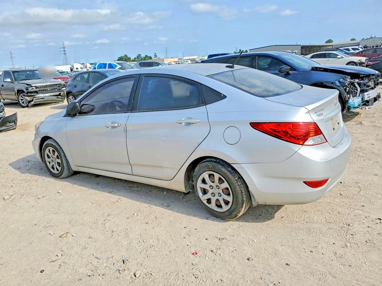 2014 Hyundai Accent Gls Silver vin: KMHCT4AE1EU622091