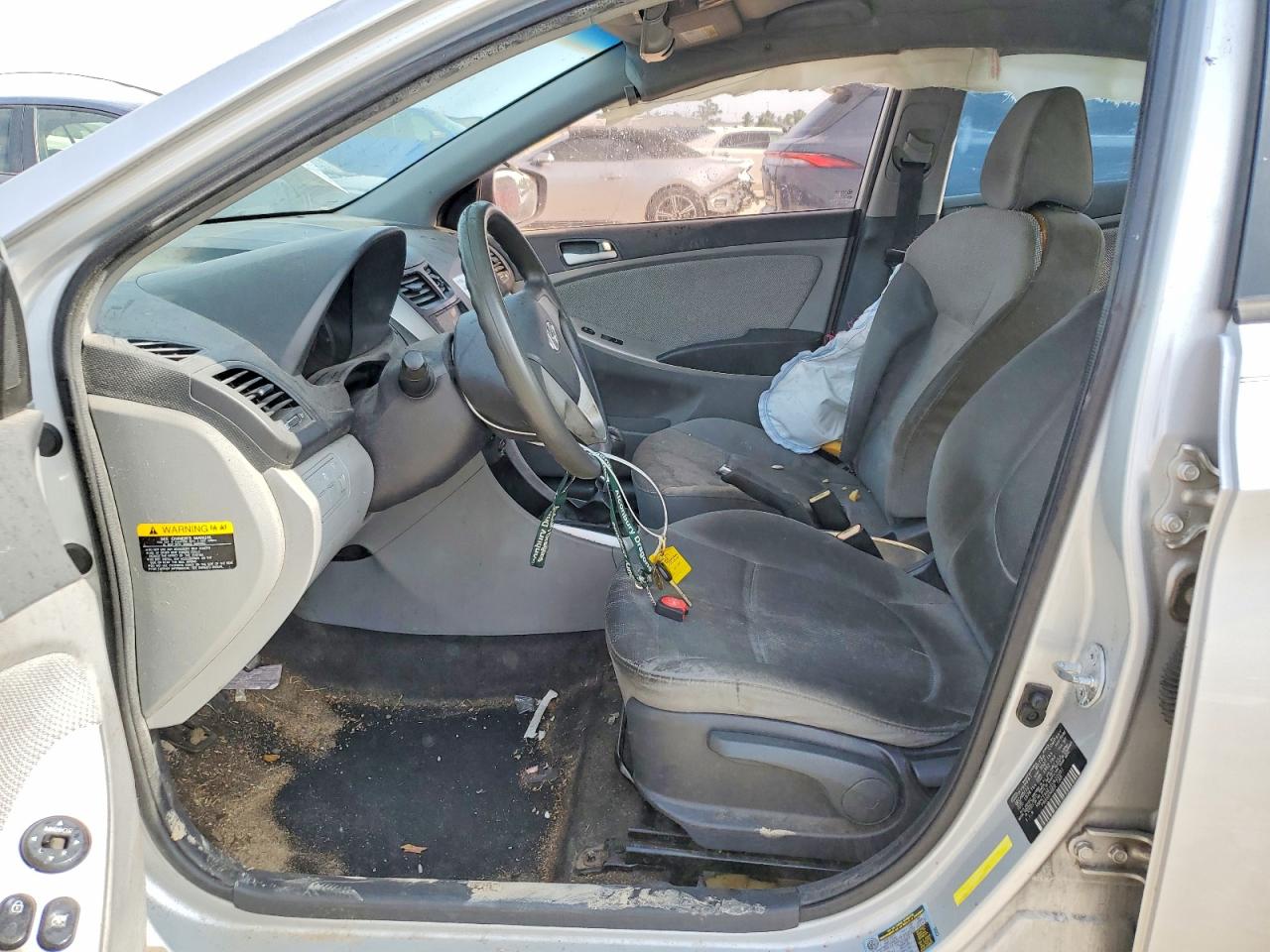 2014 Hyundai Accent Gls Silver vin: KMHCT4AE1EU622091