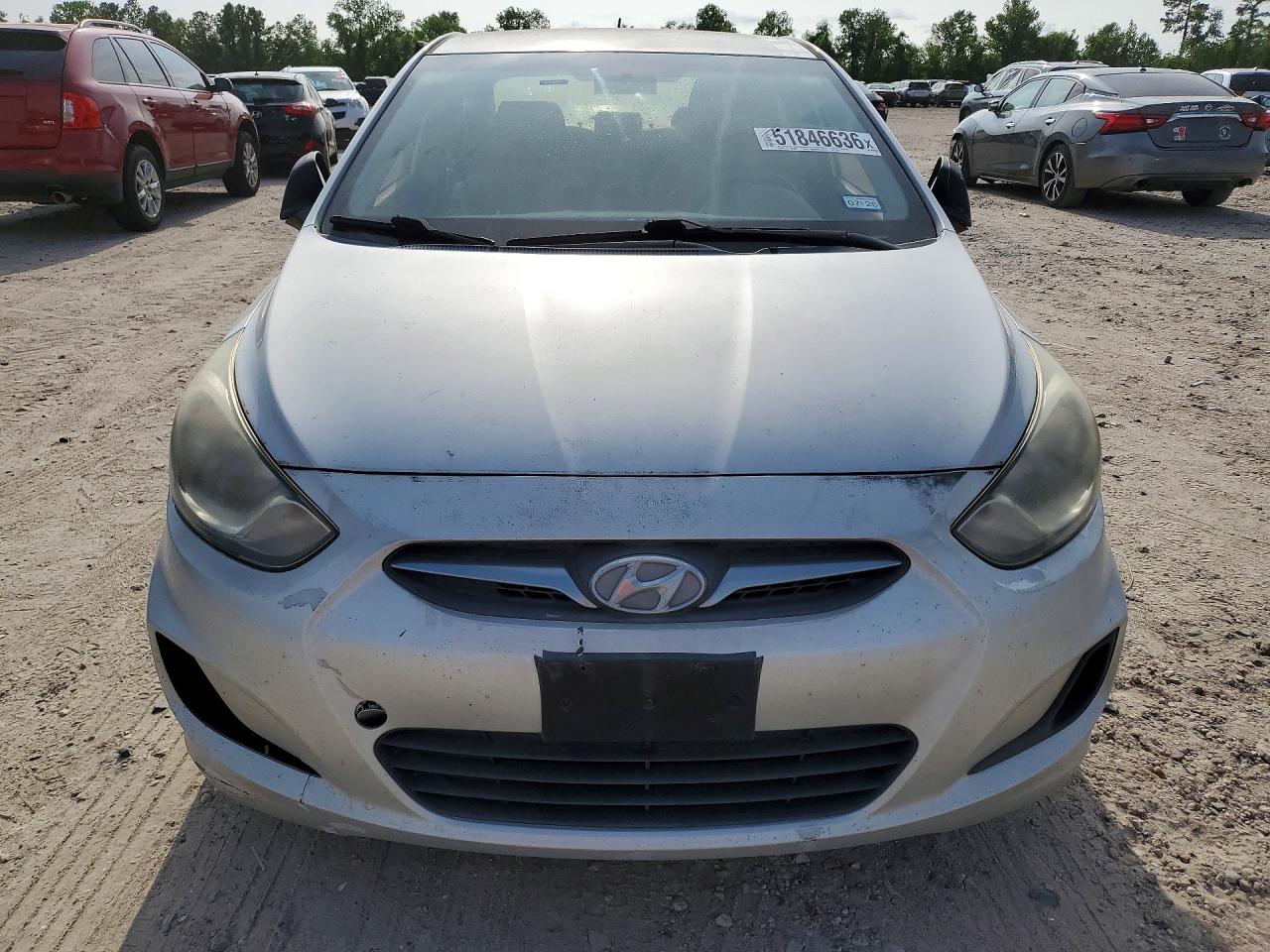 2014 Hyundai Accent Gls Silver vin: KMHCT4AE1EU622091