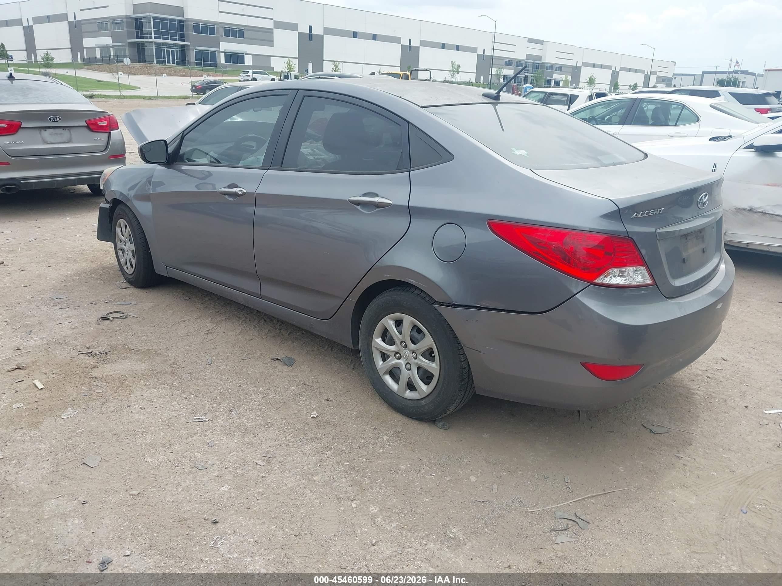 2014 Hyundai Accent Gls Gray vin: KMHCT4AE1EU636931