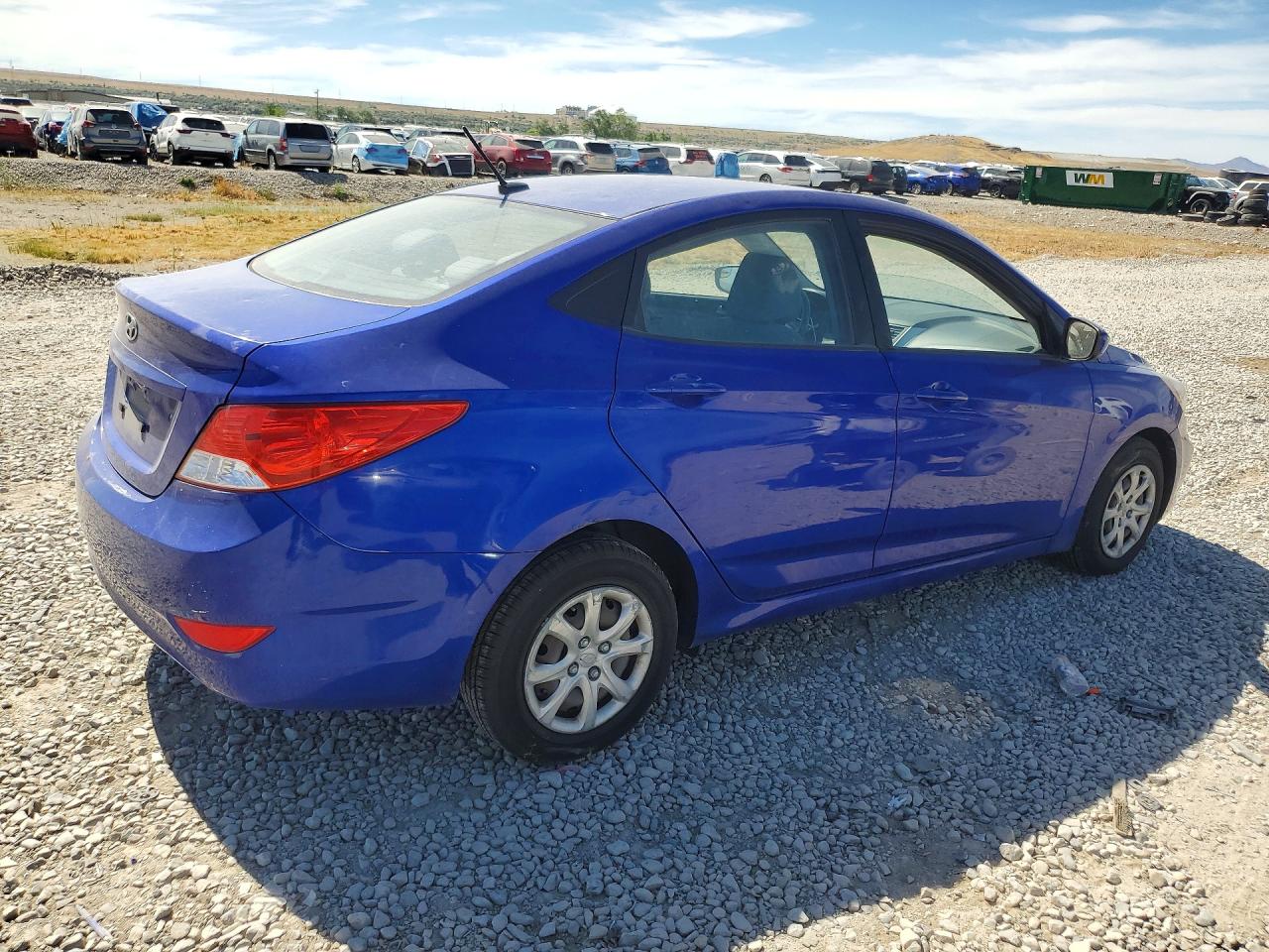 2014 Hyundai Accent Gls Blue vin: KMHCT4AE1EU685627