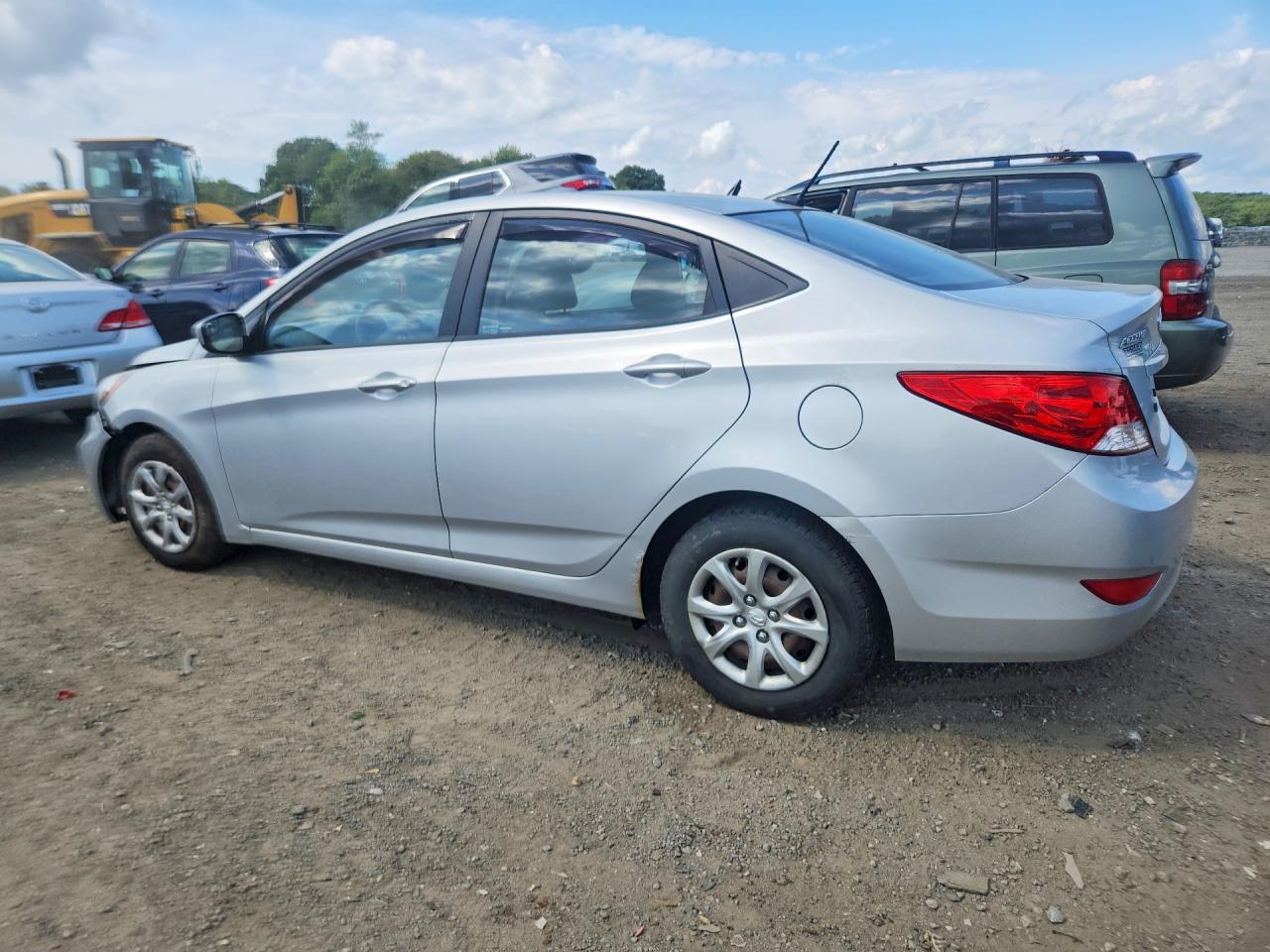 2014 Hyundai Accent Gls Silver vin: KMHCT4AE1EU731327