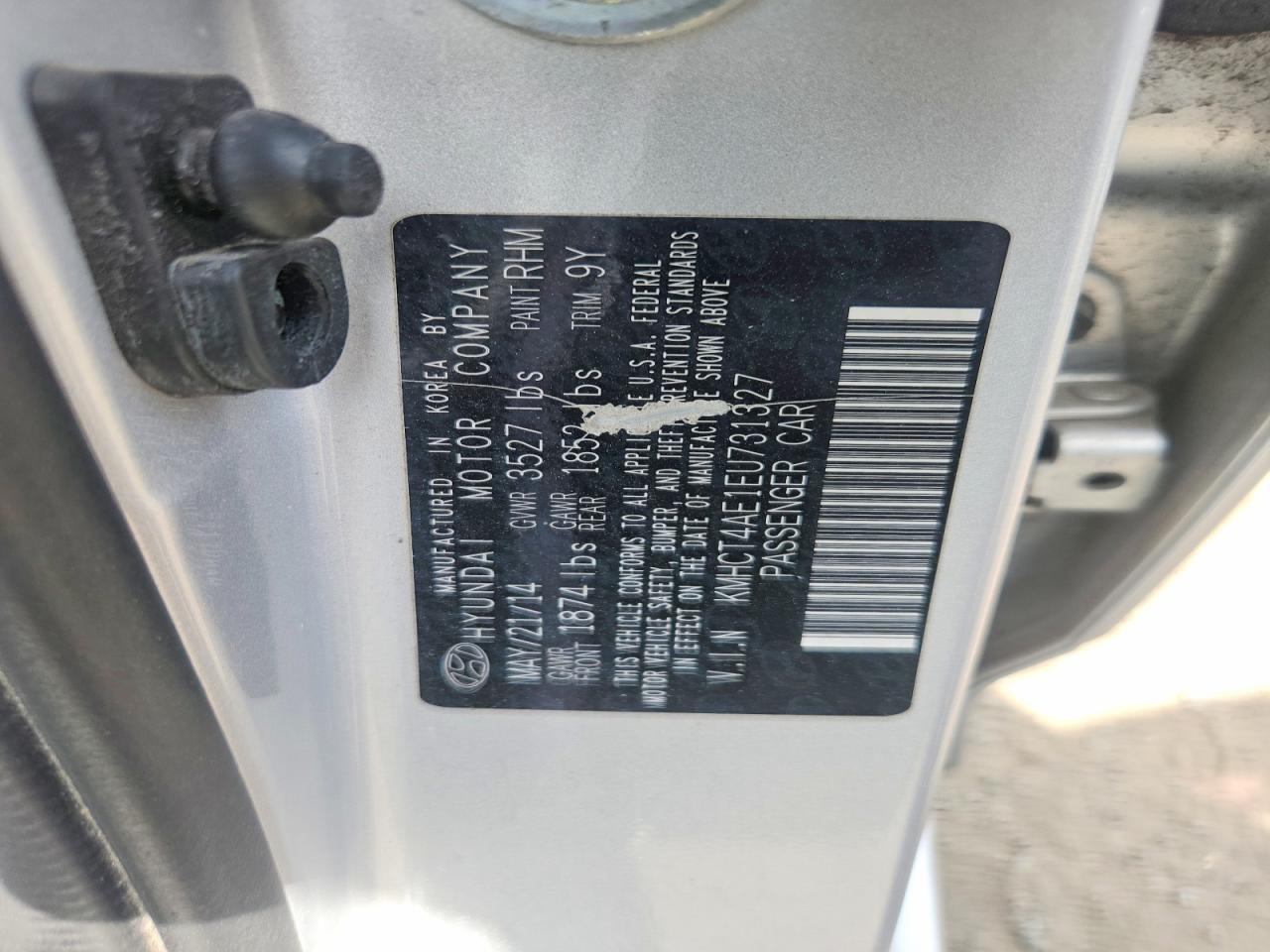 2014 Hyundai Accent Gls Silver vin: KMHCT4AE1EU731327