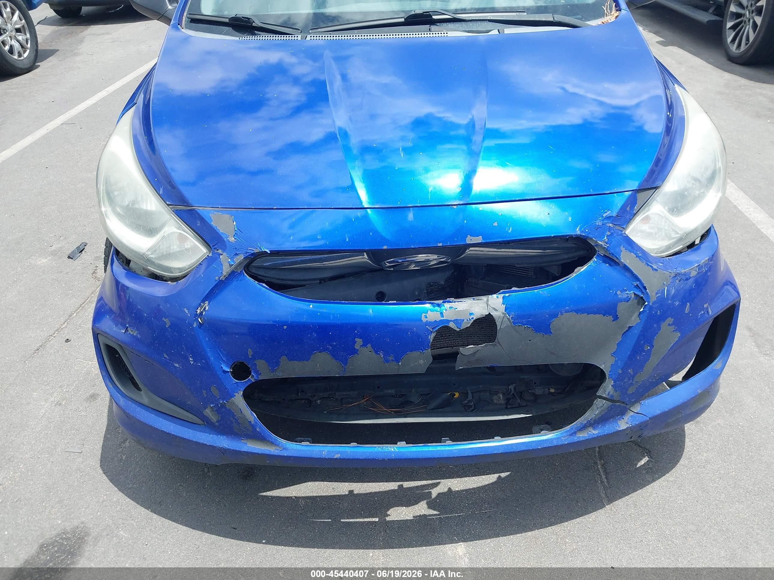 2014 Hyundai Accent Gls Blue vin: KMHCT4AE1EU733675