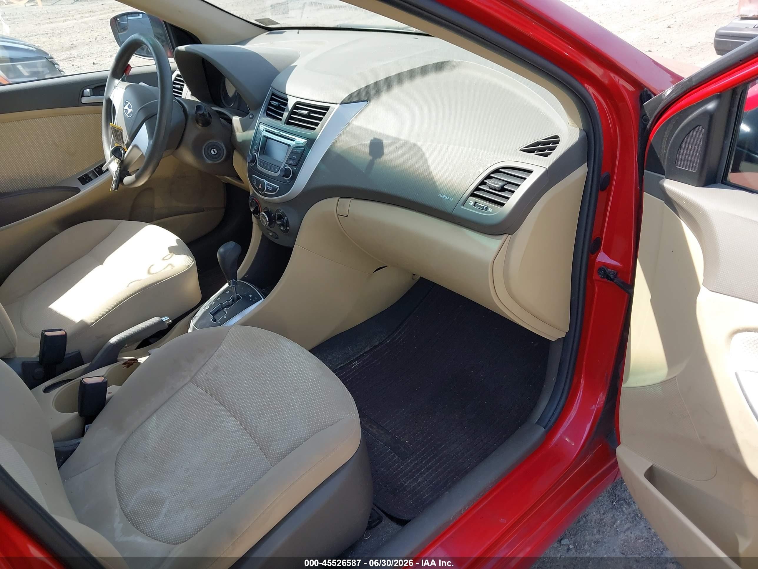2014 Hyundai Accent Gls Red vin: KMHCT4AE1EU755806