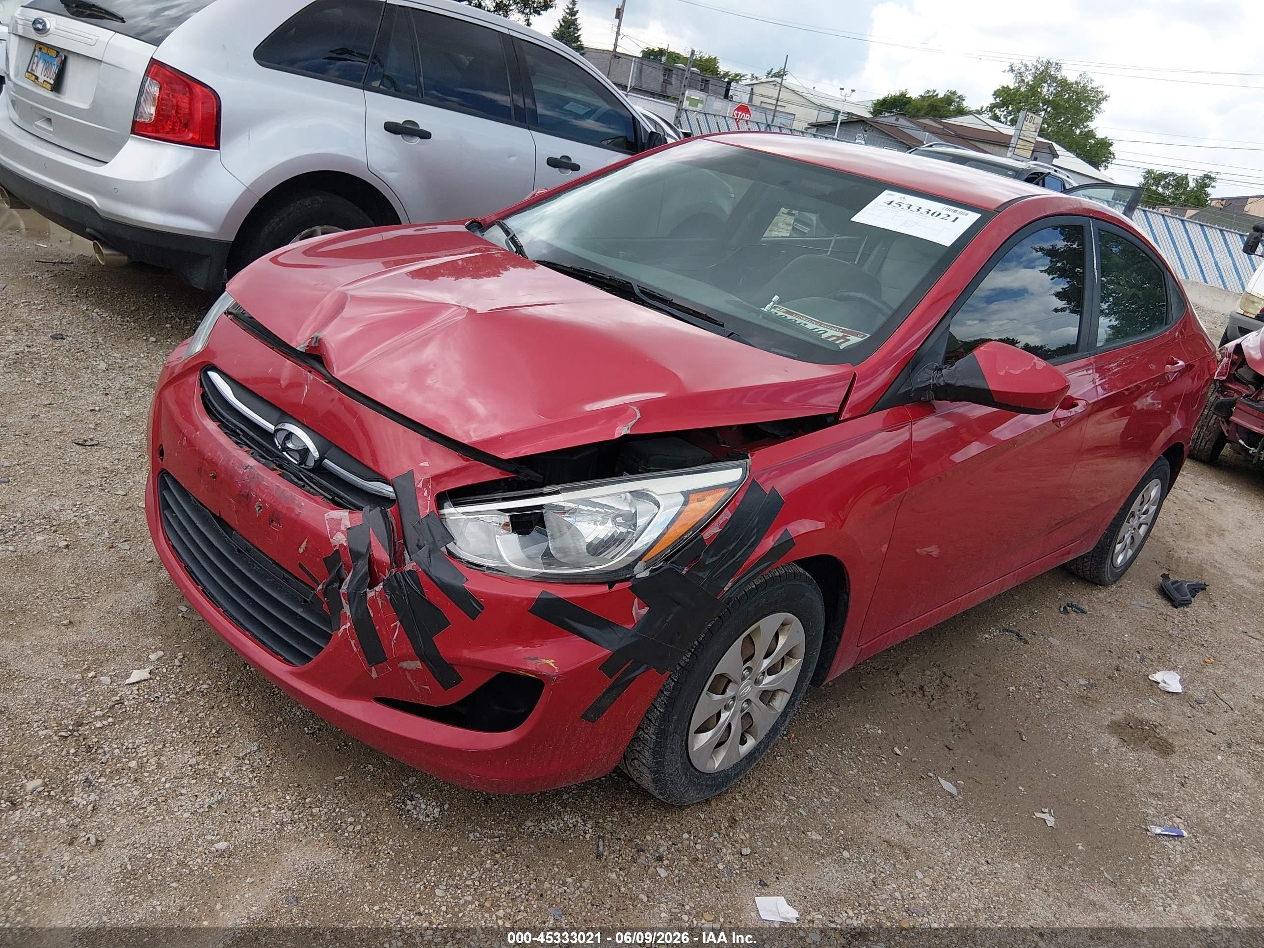 2015 Hyundai Accent Gls Red vin: KMHCT4AE1FU831039