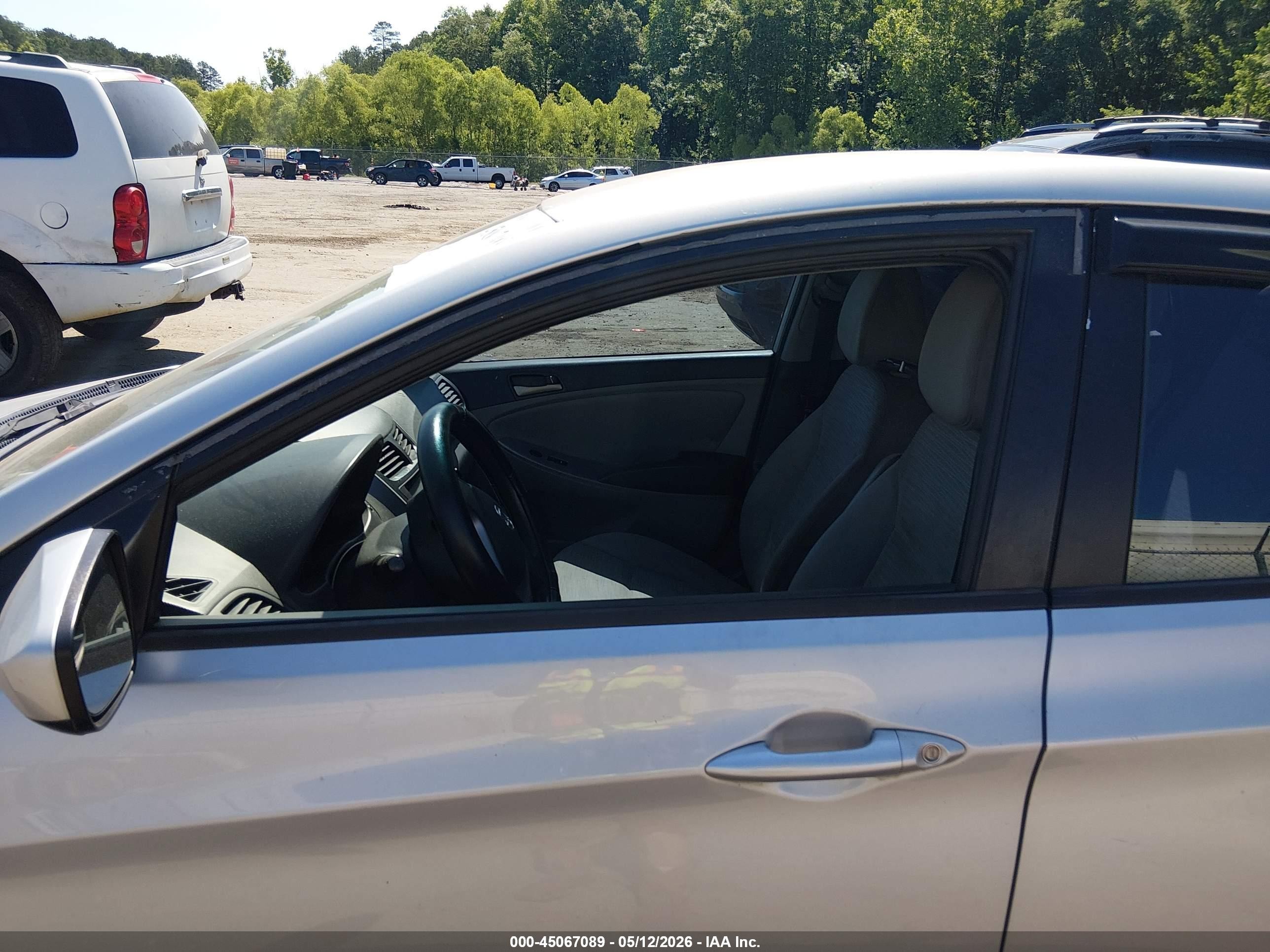 2015 Hyundai Accent Gls Silver vin: KMHCT4AE1FU838749