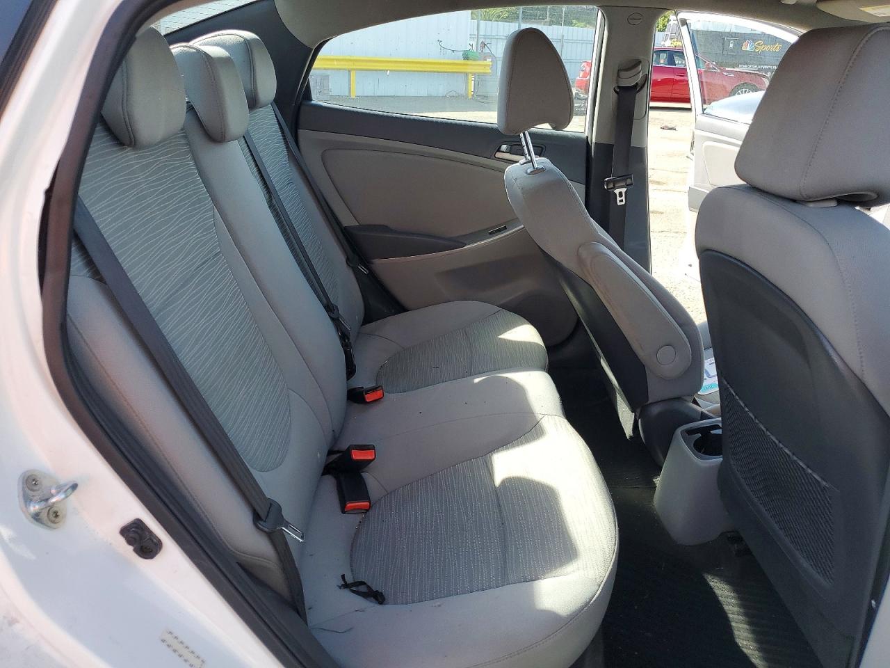 2015 Hyundai Accent Gls White vin: KMHCT4AE1FU871122
