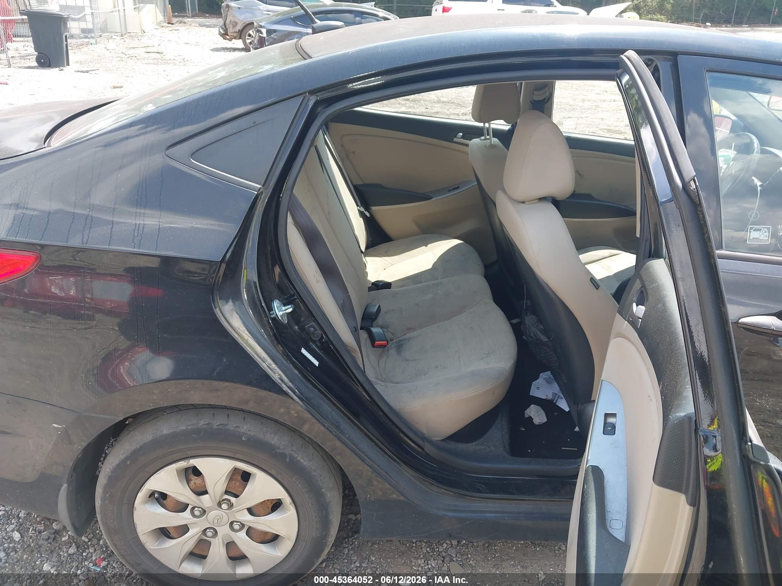2015 Hyundai Accent Gls Black vin: KMHCT4AE1FU906175