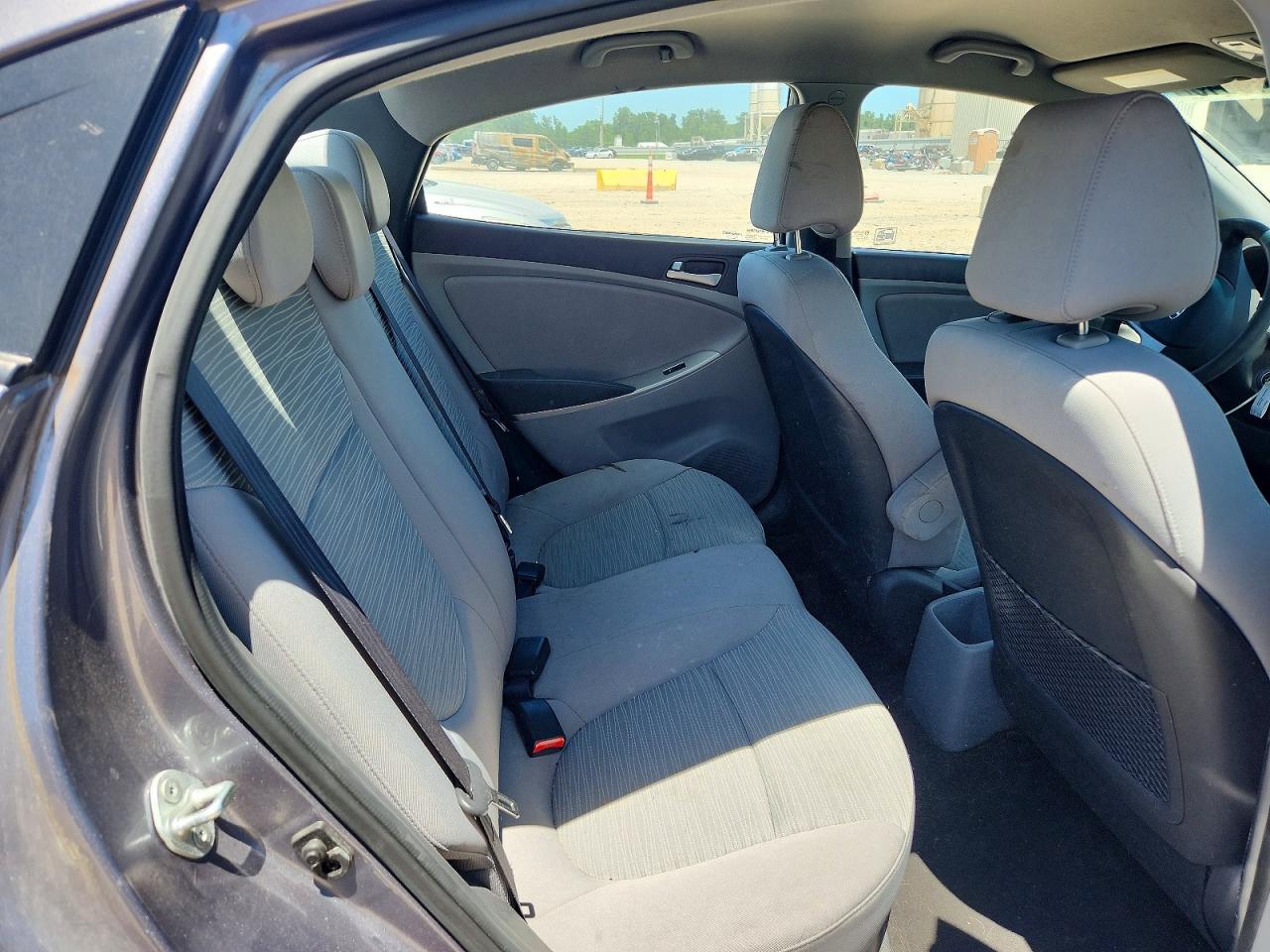 2015 Hyundai Accent Gls Gray vin: KMHCT4AE1FU929178