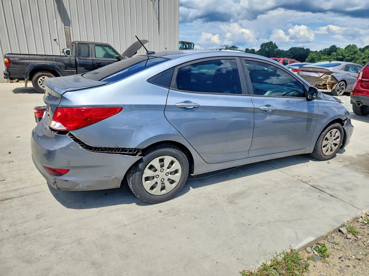 2017 Hyundai Accent Se Серебряный vin: KMHCT4AE1HU351215