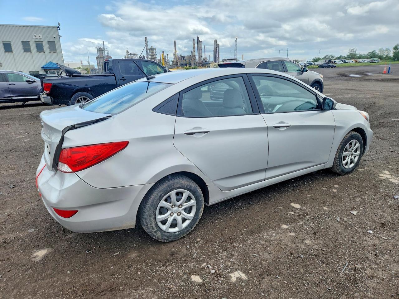 2012 Hyundai Accent Gls Серый vin: KMHCT4AE2CU047576